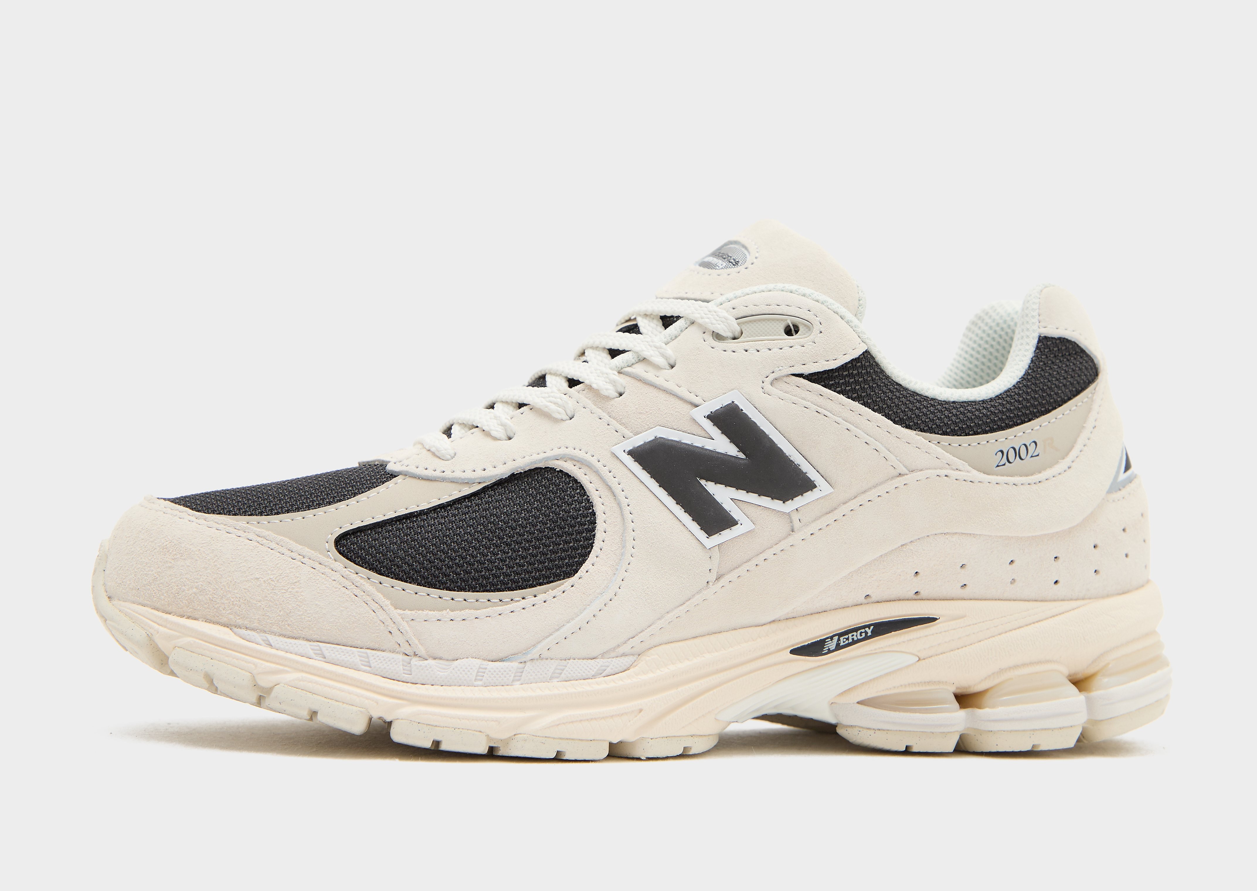 New Balance 2002R herensneaker beige