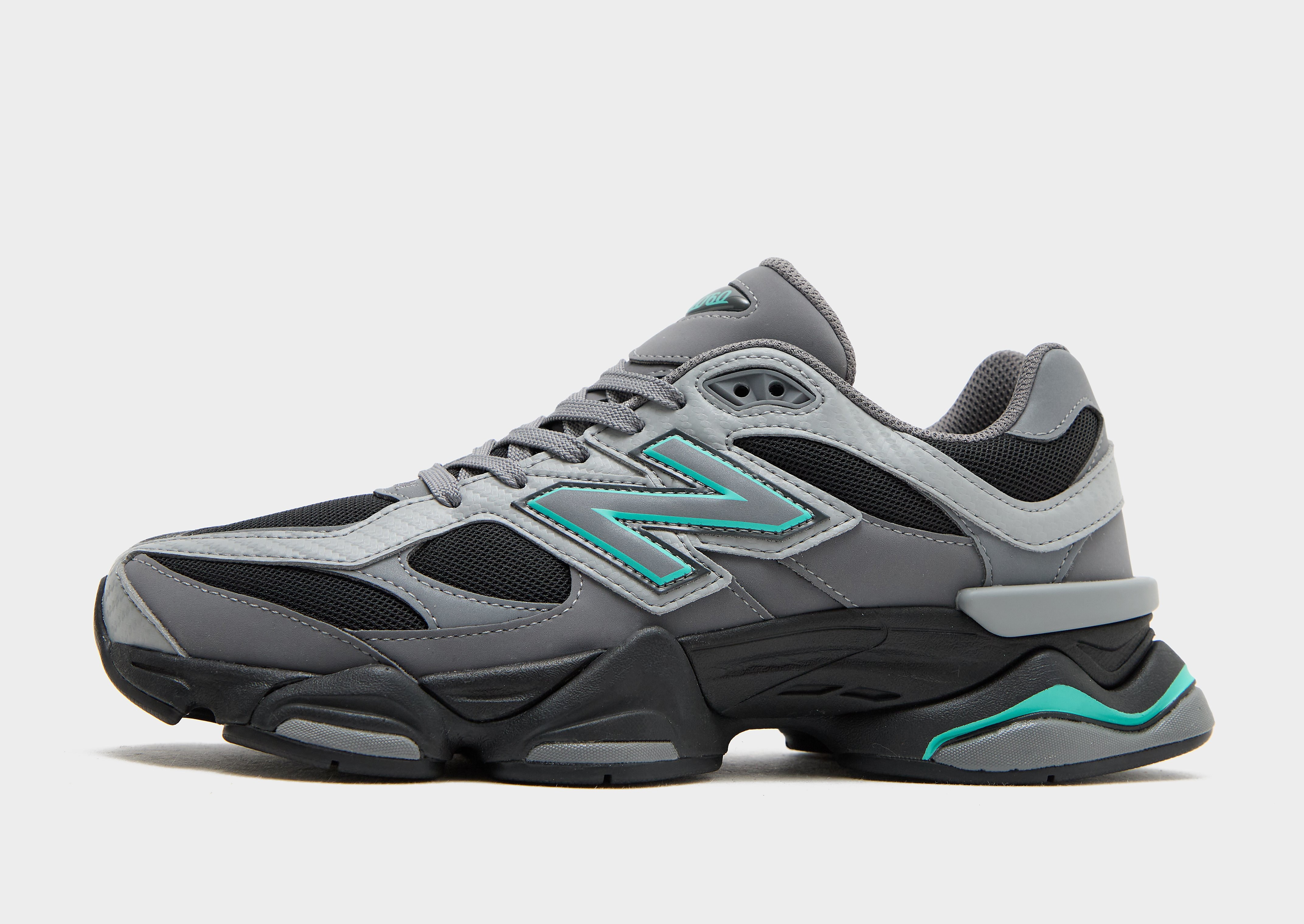 New Balance 9060 herensneaker zwart, blauw en grijs