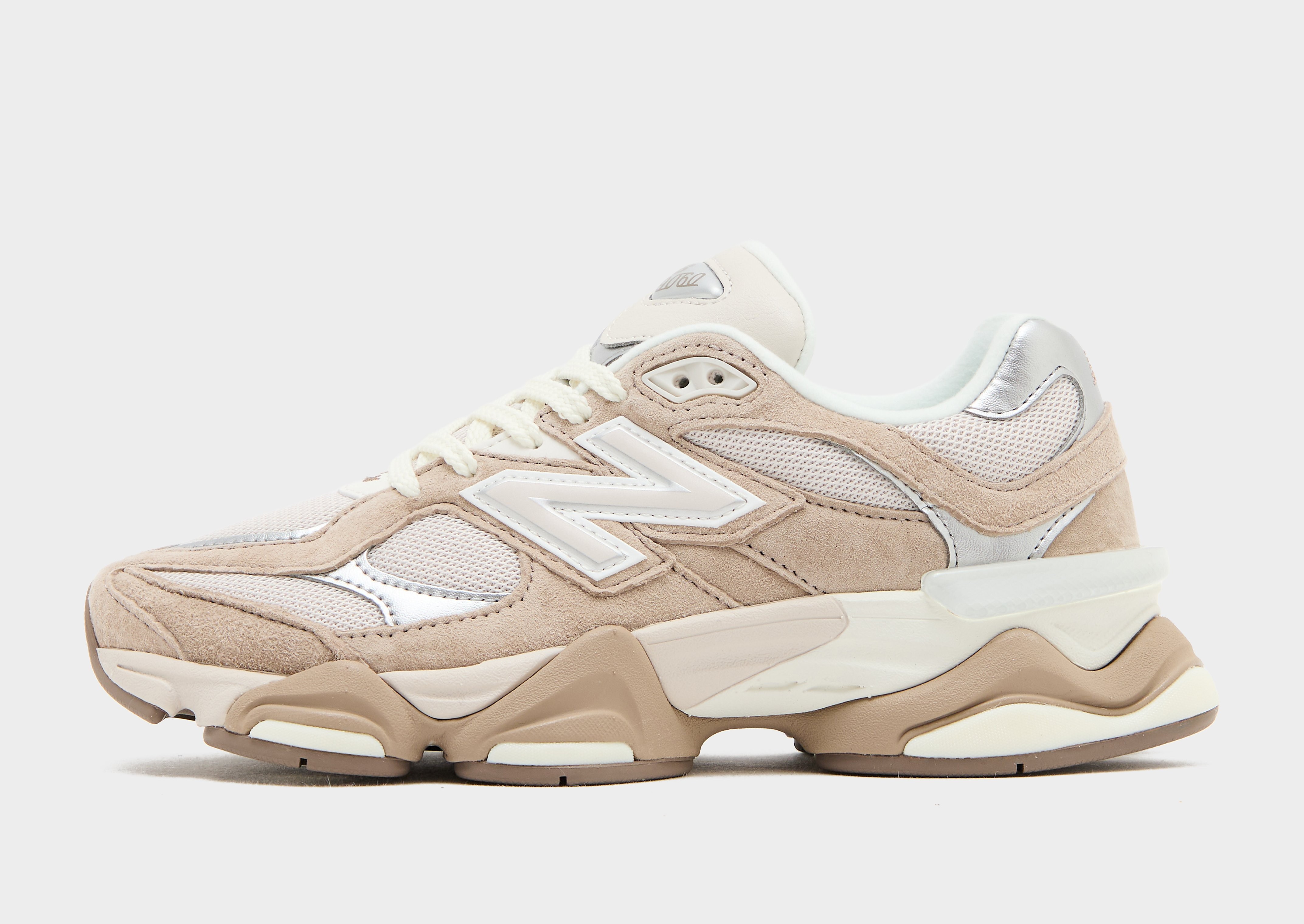 New Balance 9060 damessneaker bruin