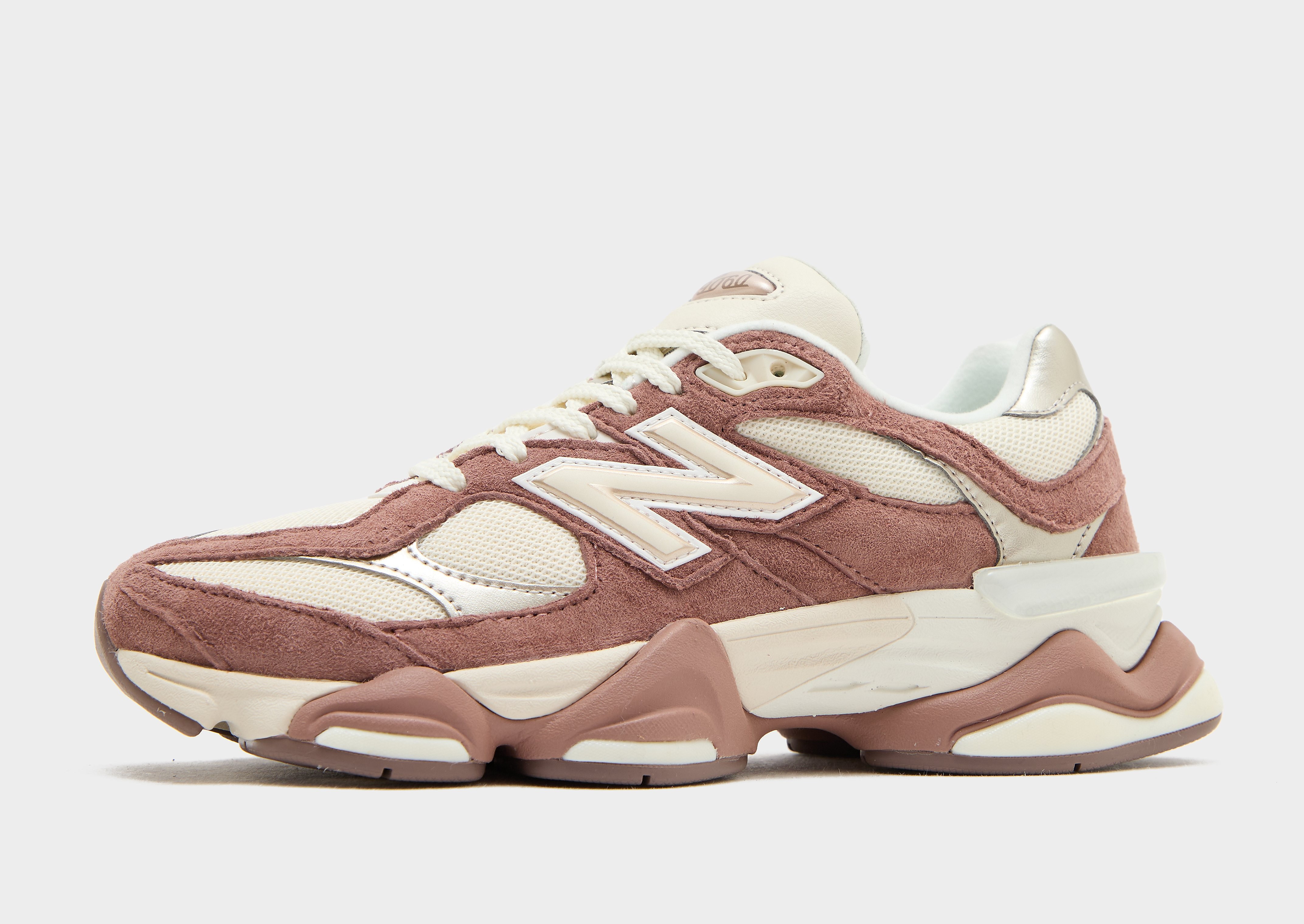 New Balance 9060 damessneaker bruin