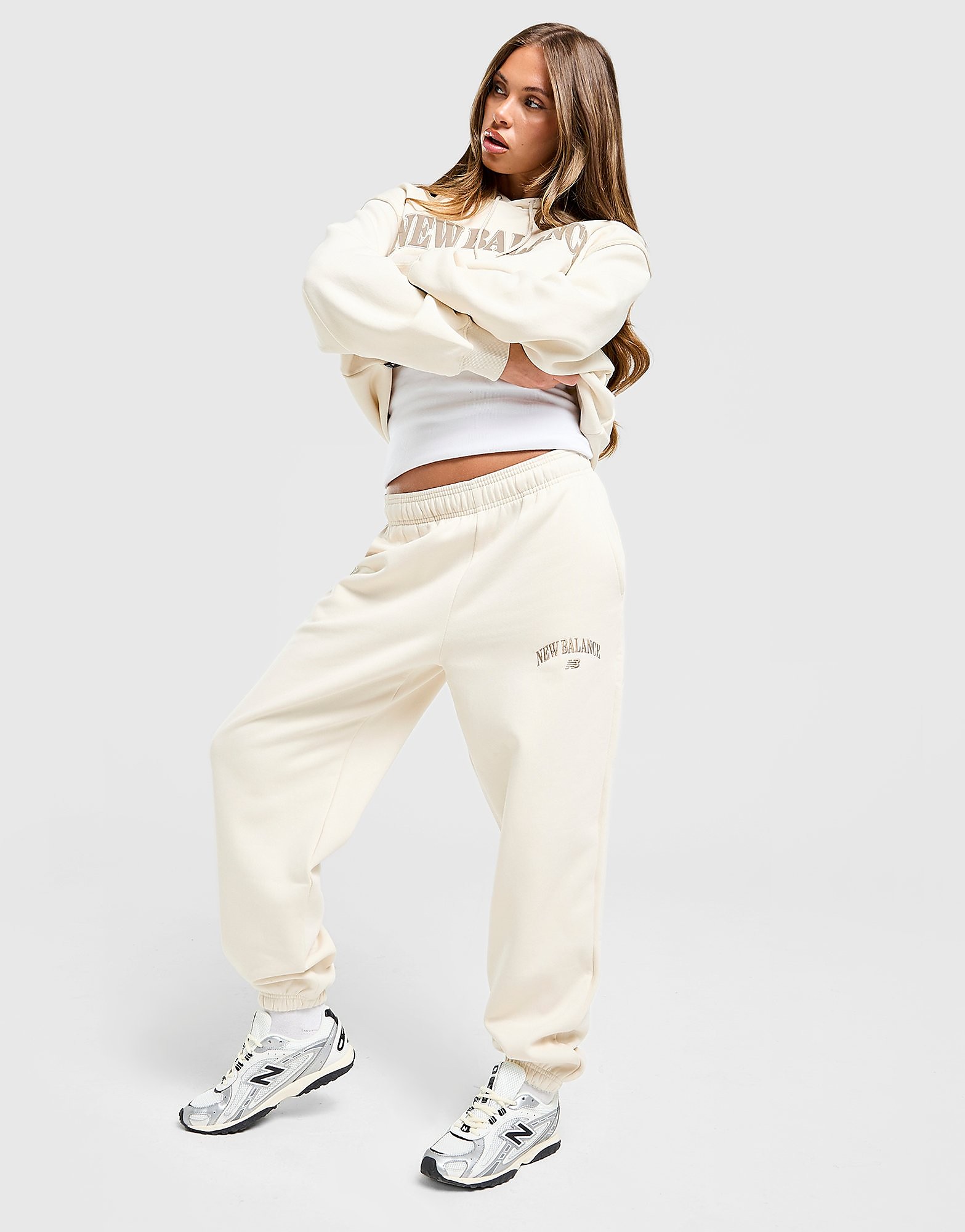 New Balance Varsity Cuffed Joggers Crème Crème