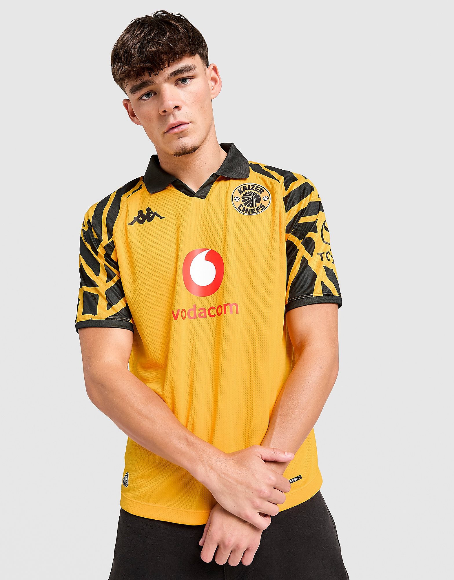Kappa Kaizer Chiefs 202526 Home Shirt