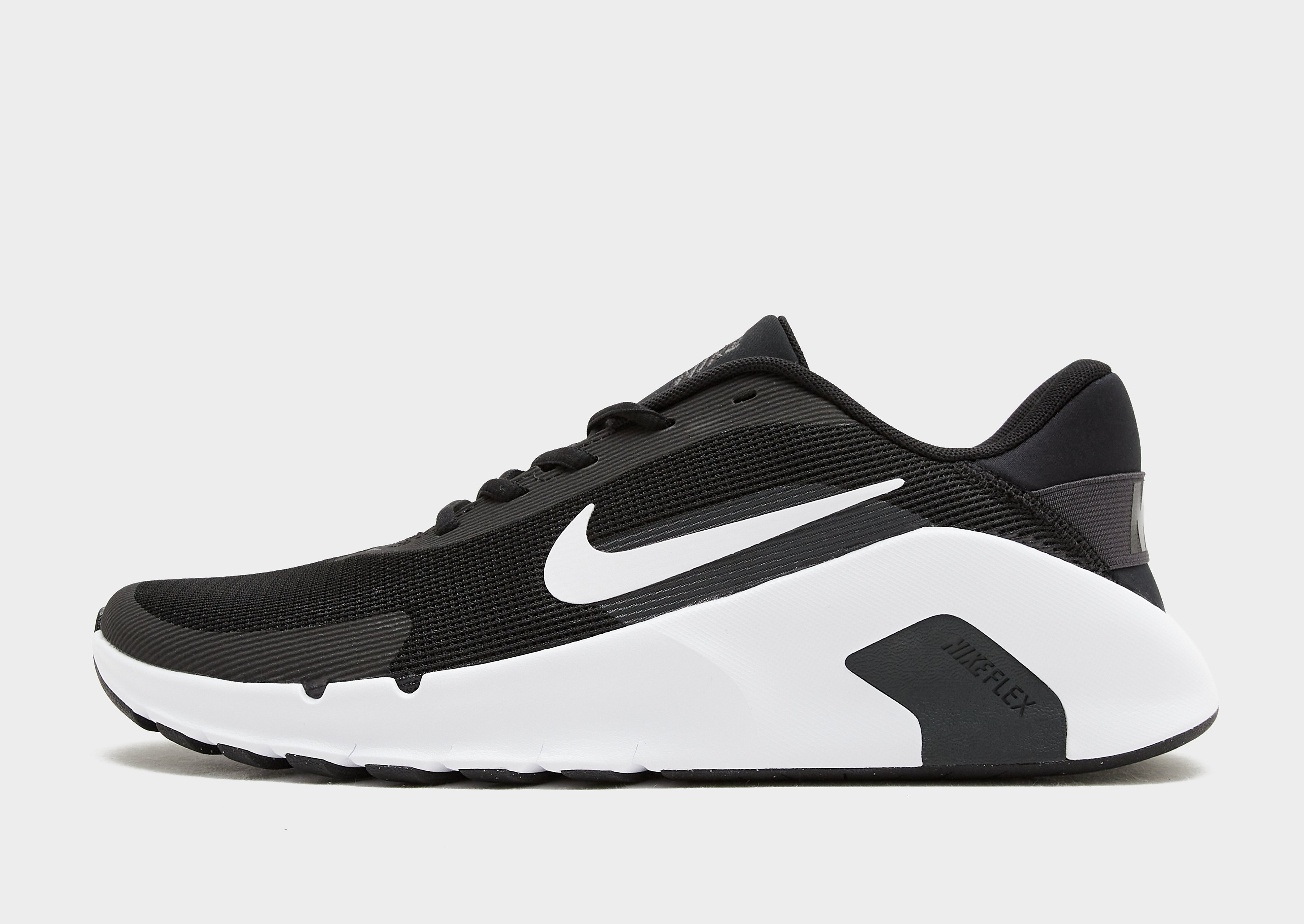 Nike FLEX TRAIN - vue 3