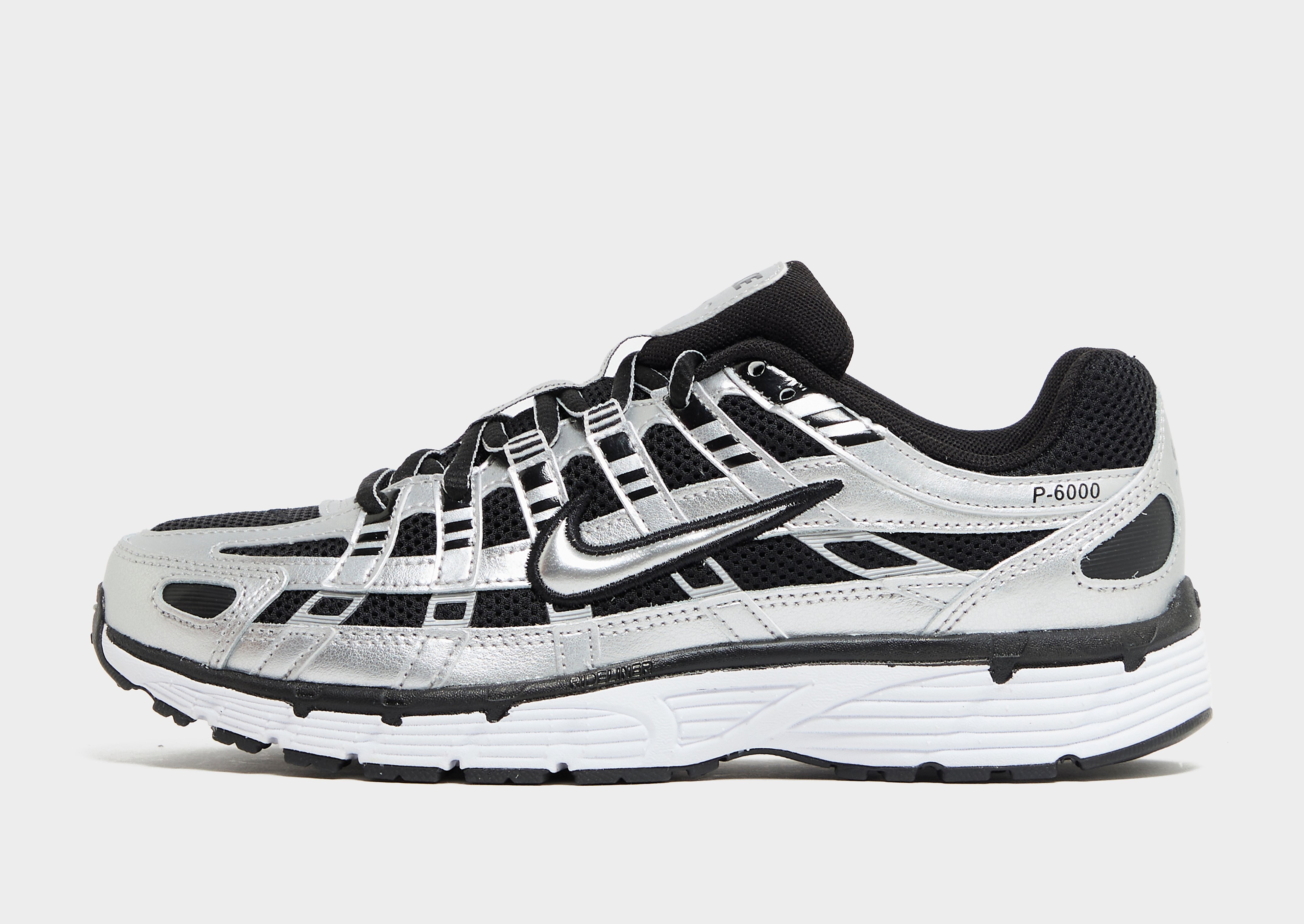 Nike P-6000 damessneaker grijs