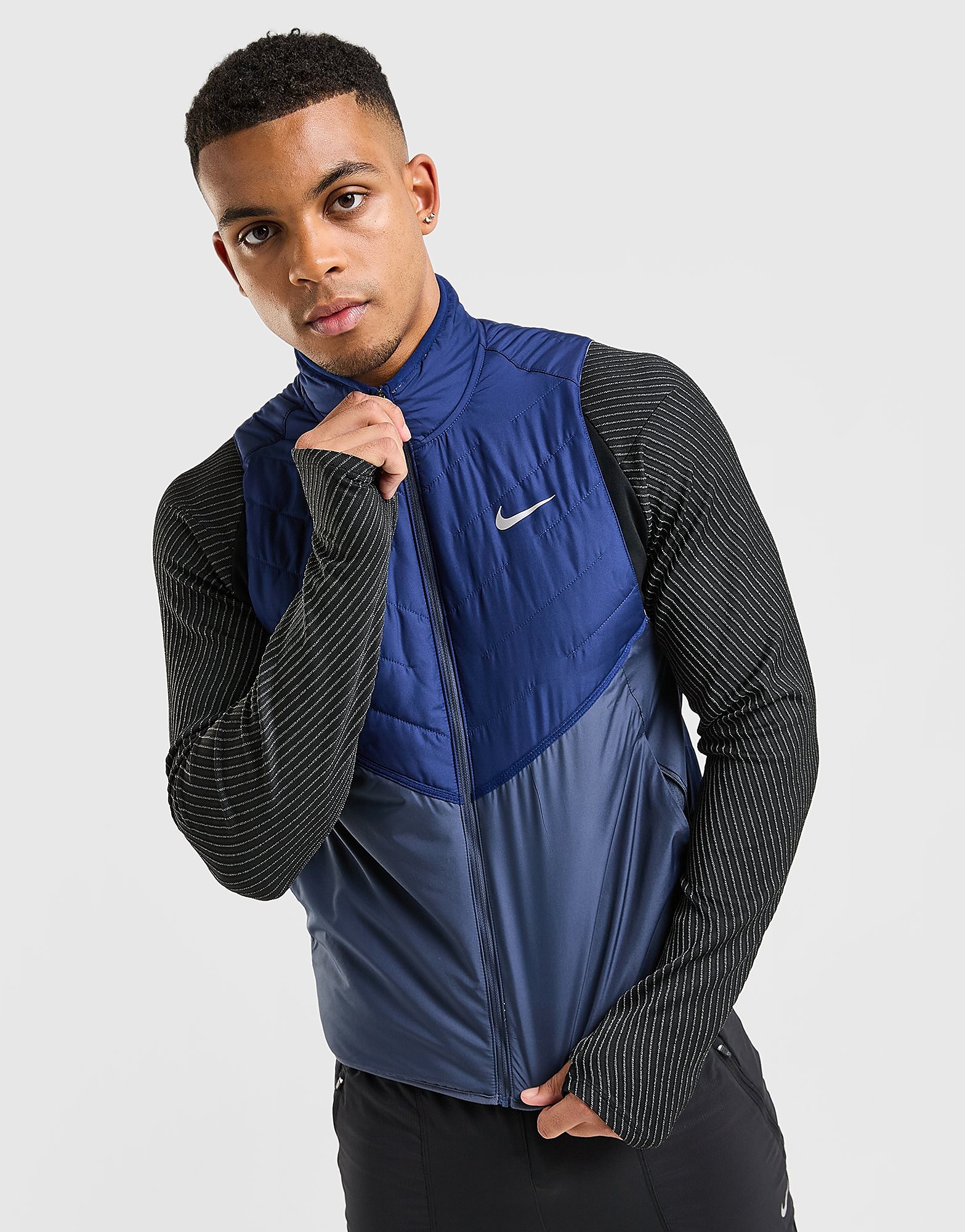 Nike Aerolayer Jacket