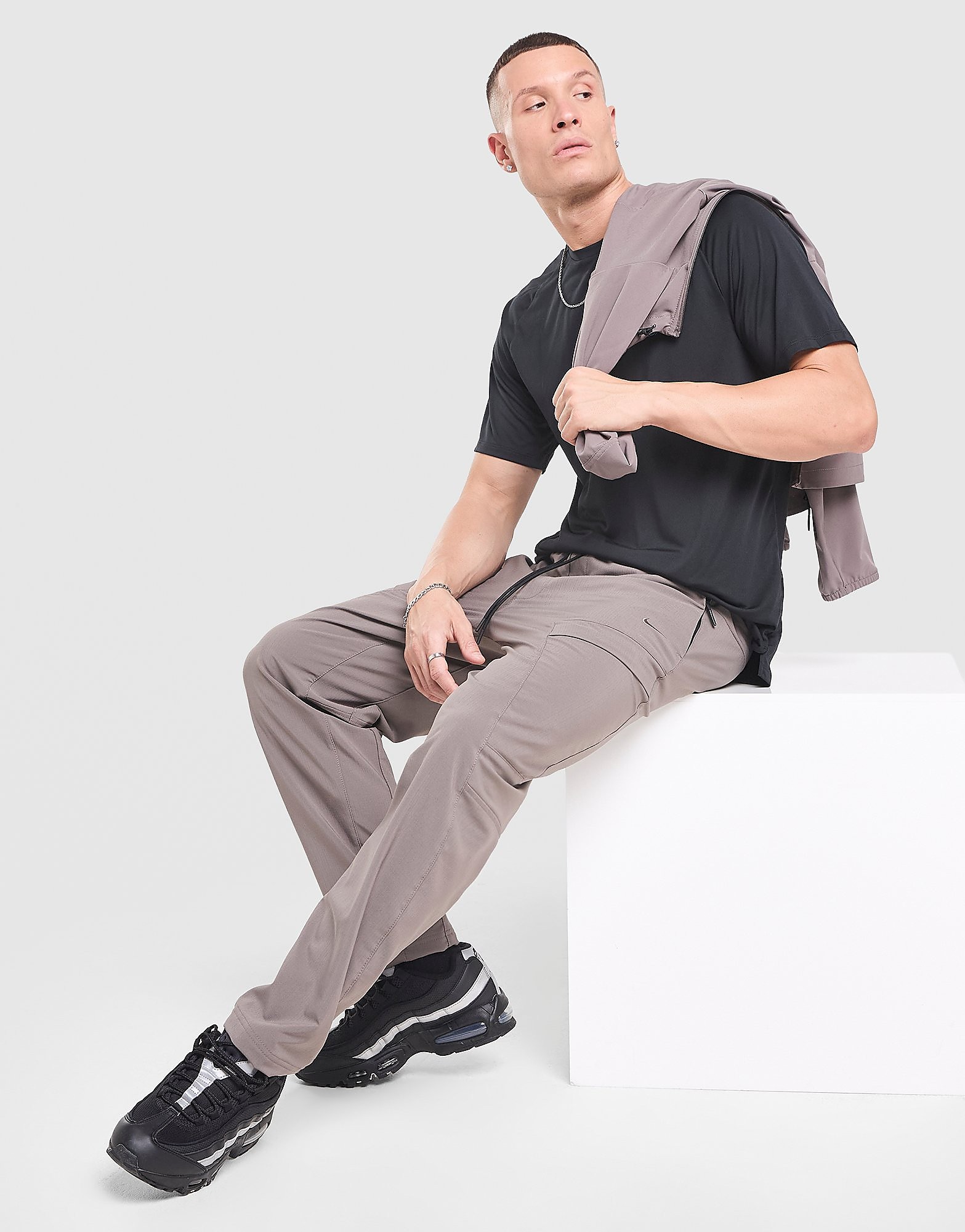 Nike Unlimited Cargo Pants