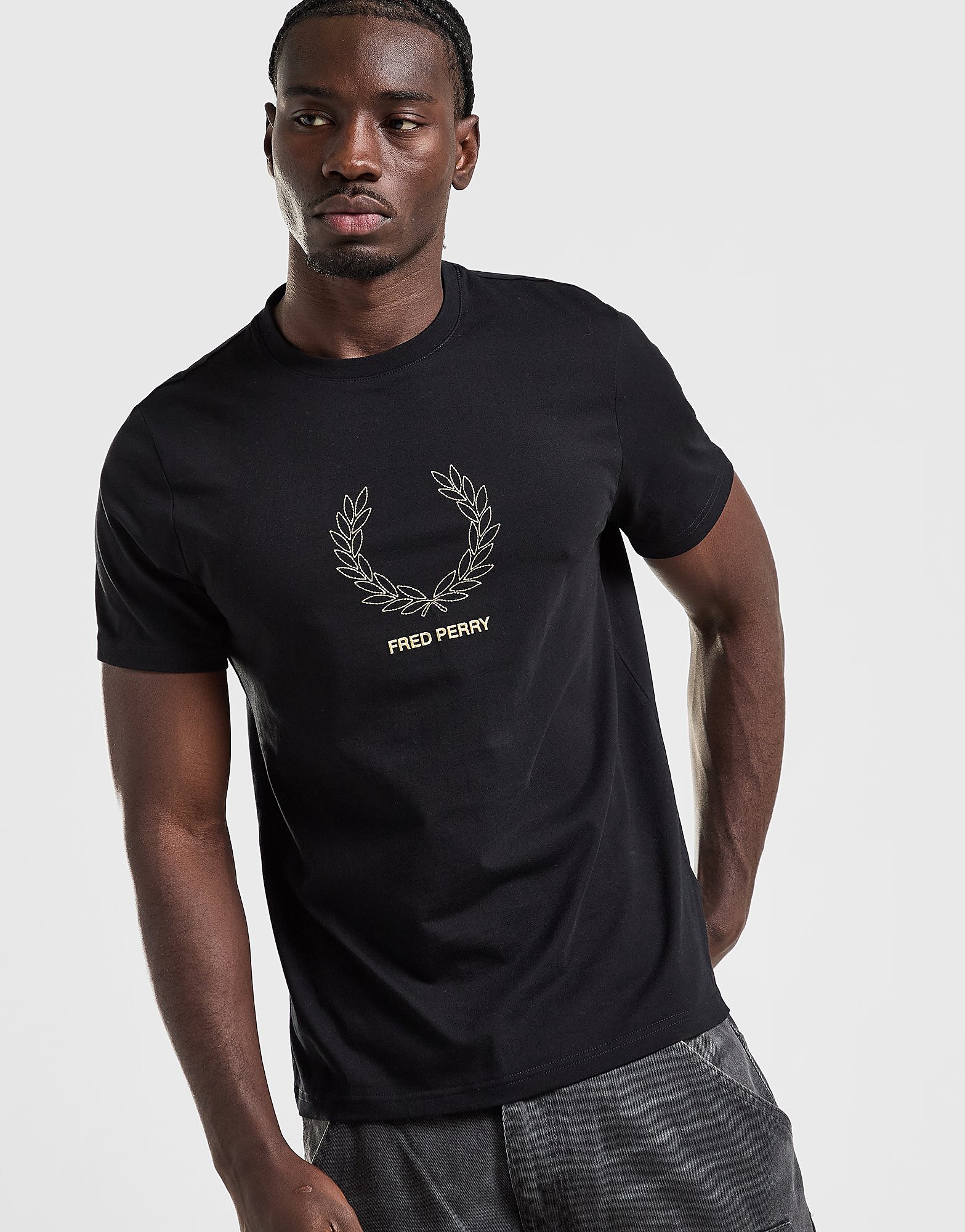 Fred Perry Outline Laurel Wreath T Shirt