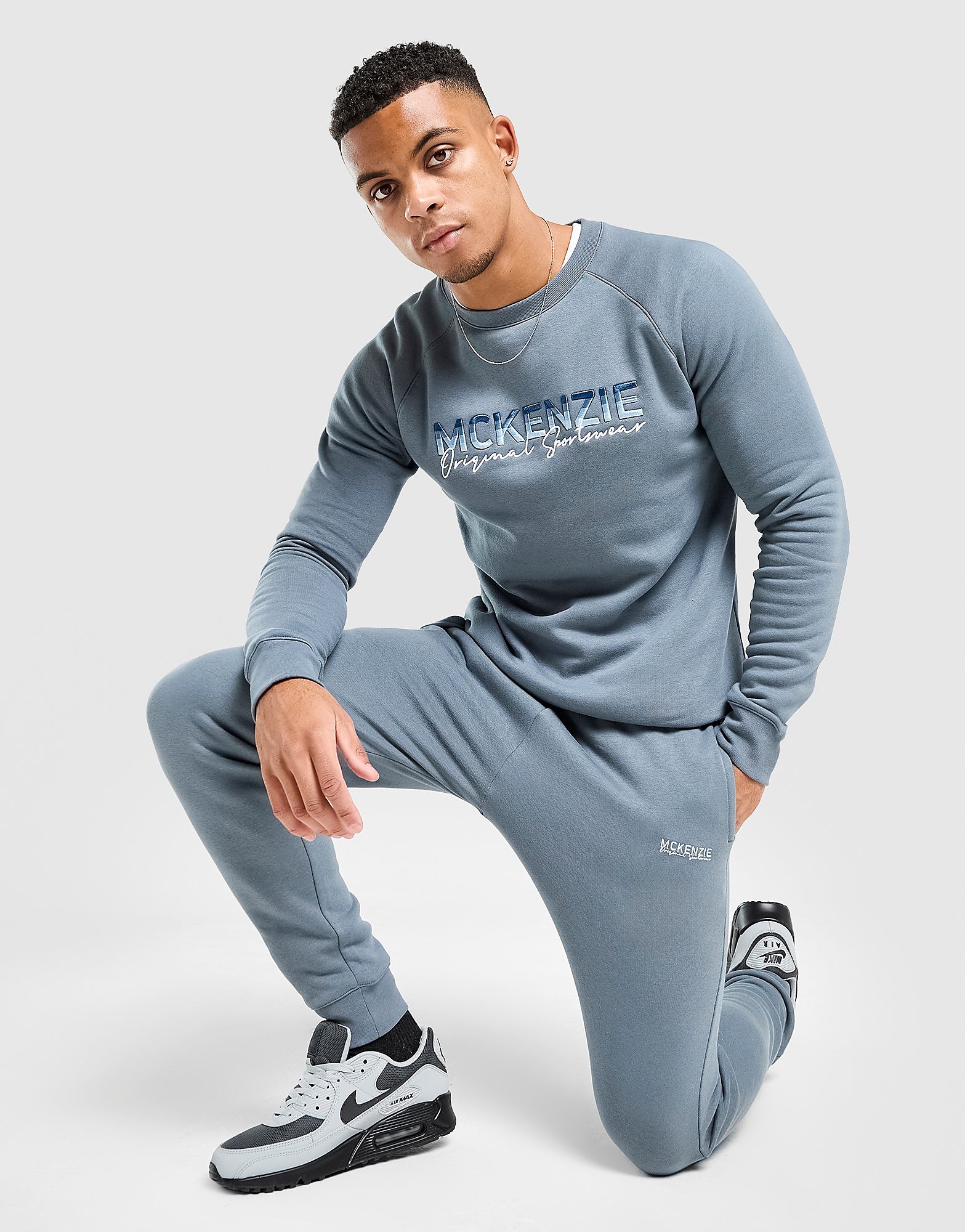 McKenzie Casson Crew Tracksuit - vue 2