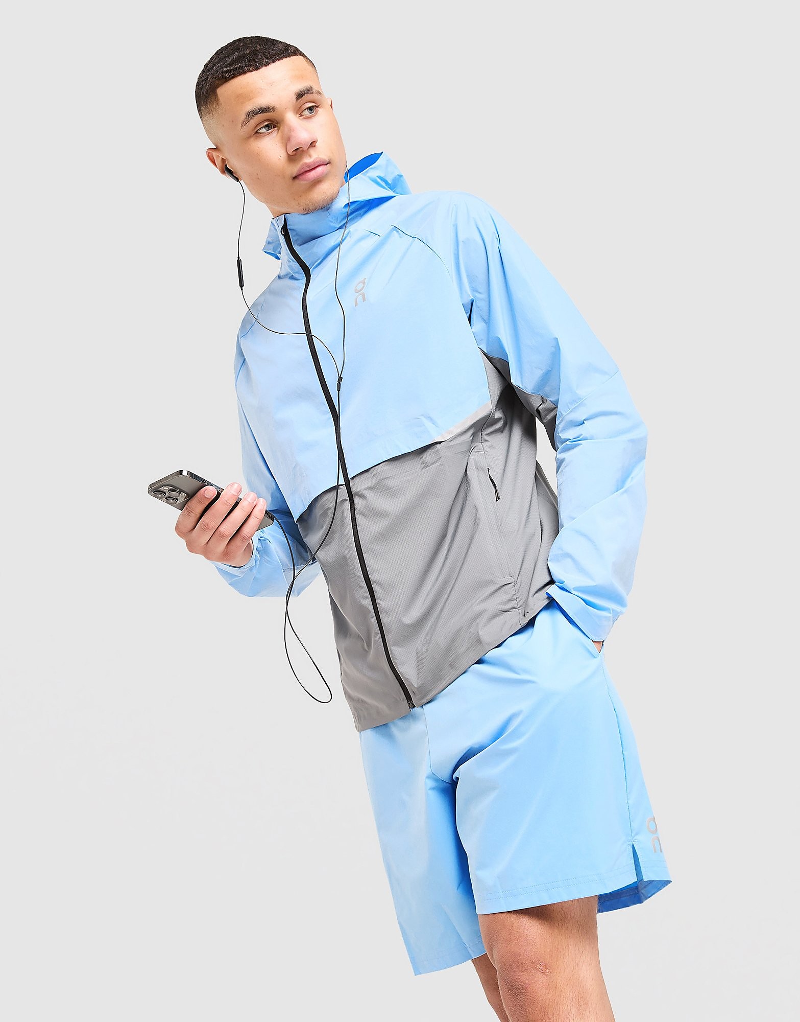 On Running Veste à Capuche Core Homme - vue 1