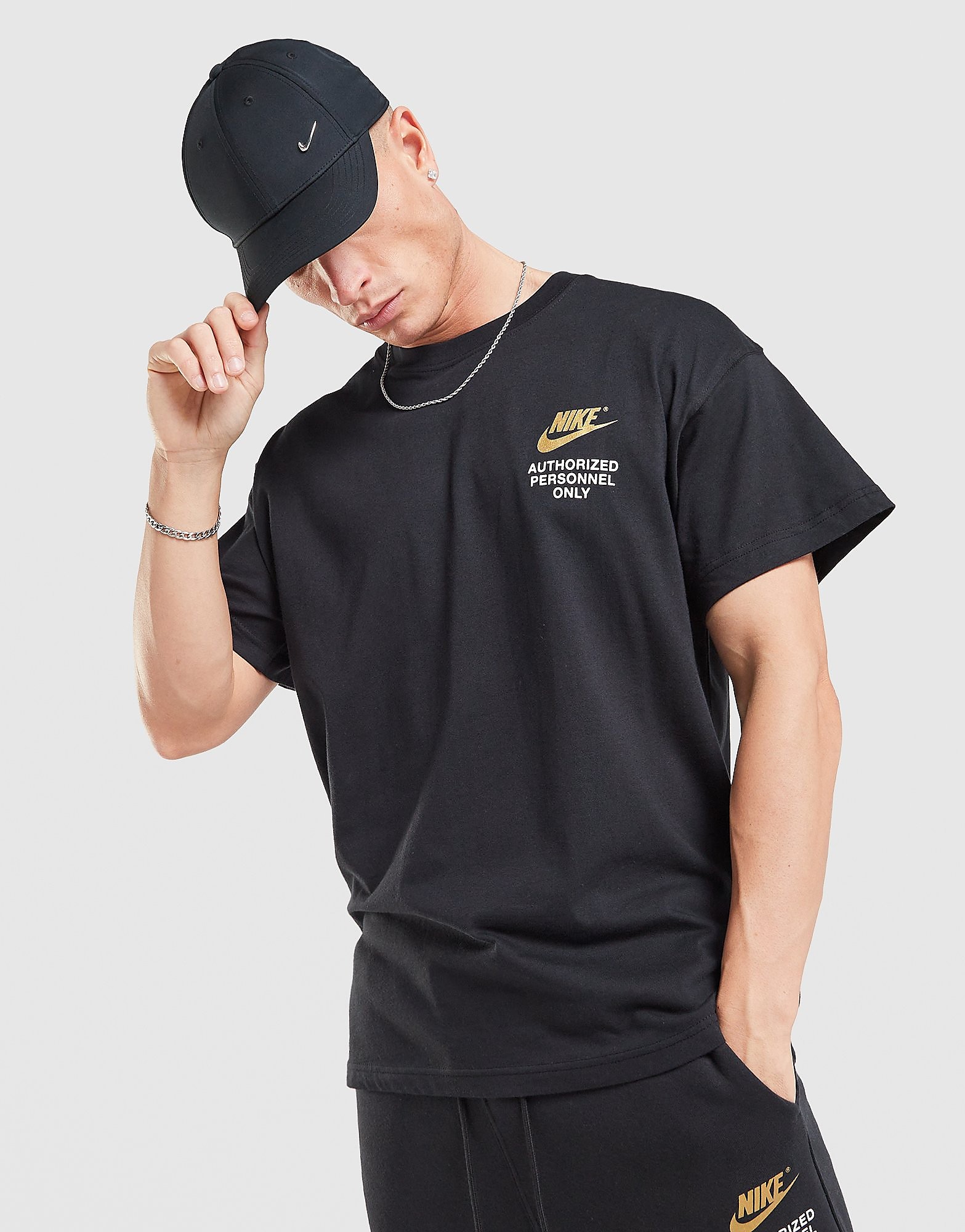 Nike T shirt Authorised - vue 2