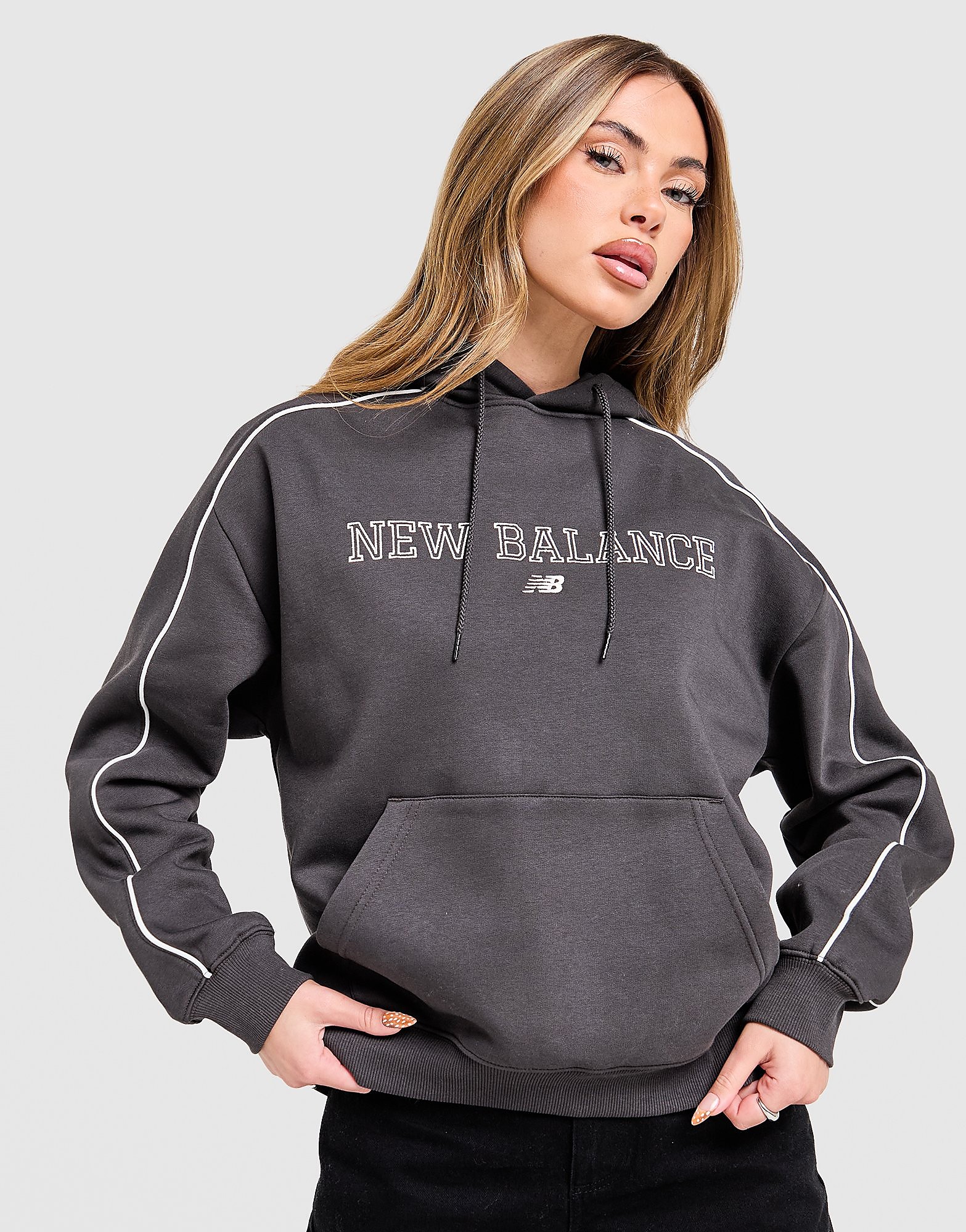 New Balance Felpa con Cappuccio Outline, nero