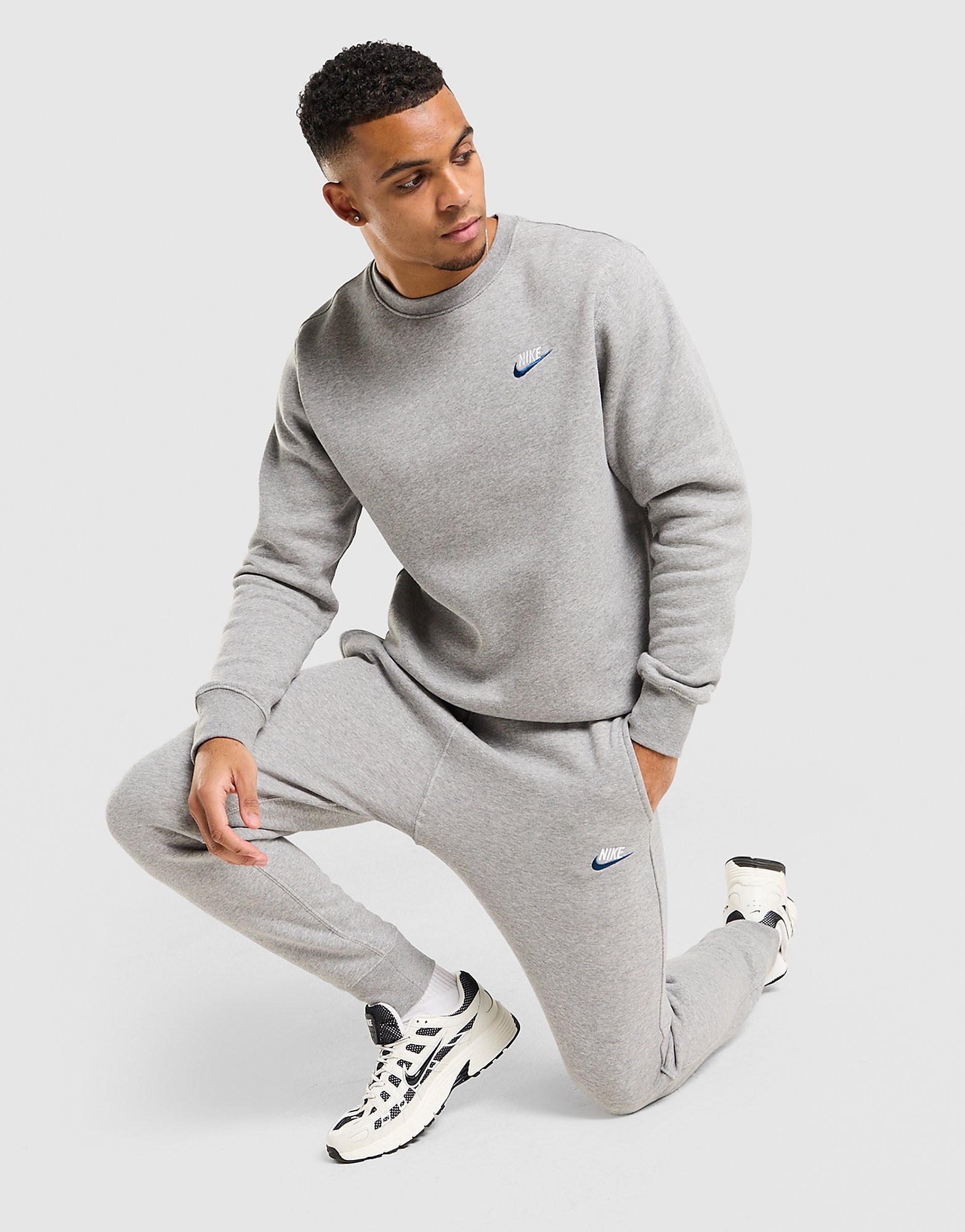 Nike Pantalon de jogging Foundation Homme
