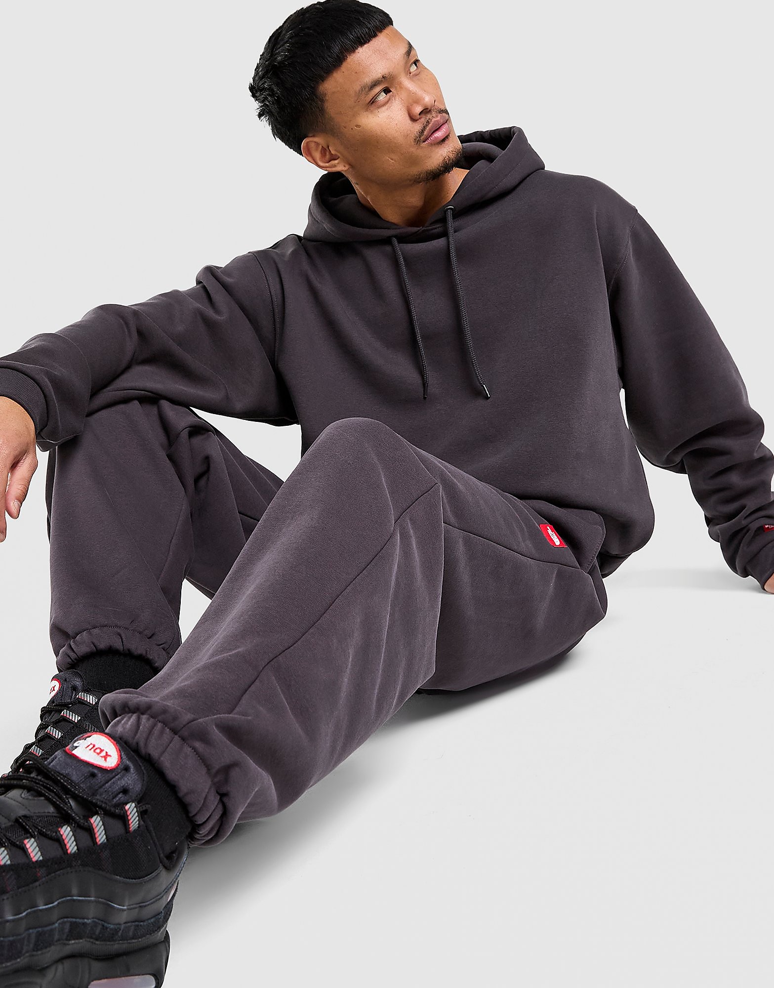 The North Face Pantaloni della tuta Red Box, nero