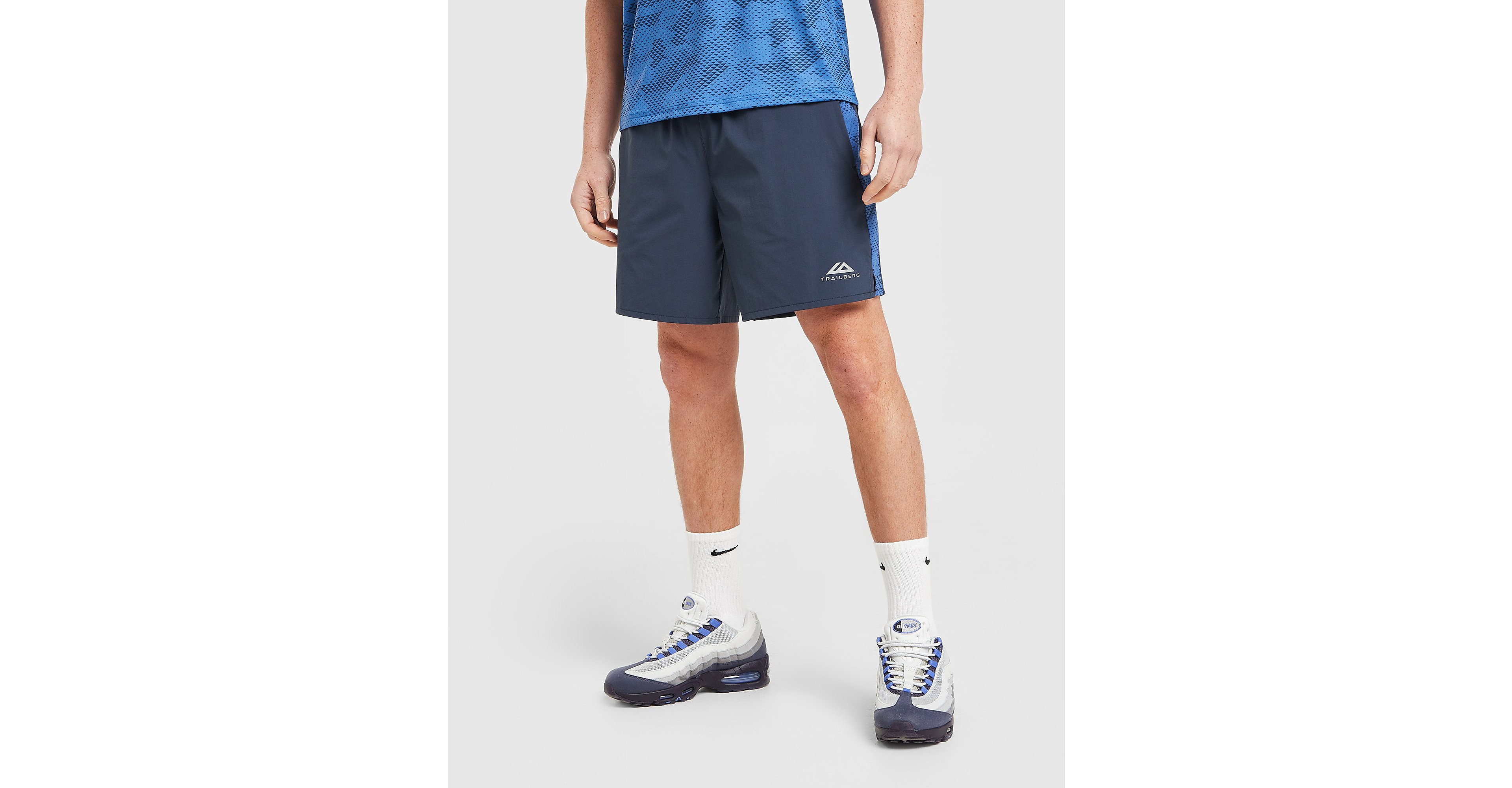 Locus Shorts