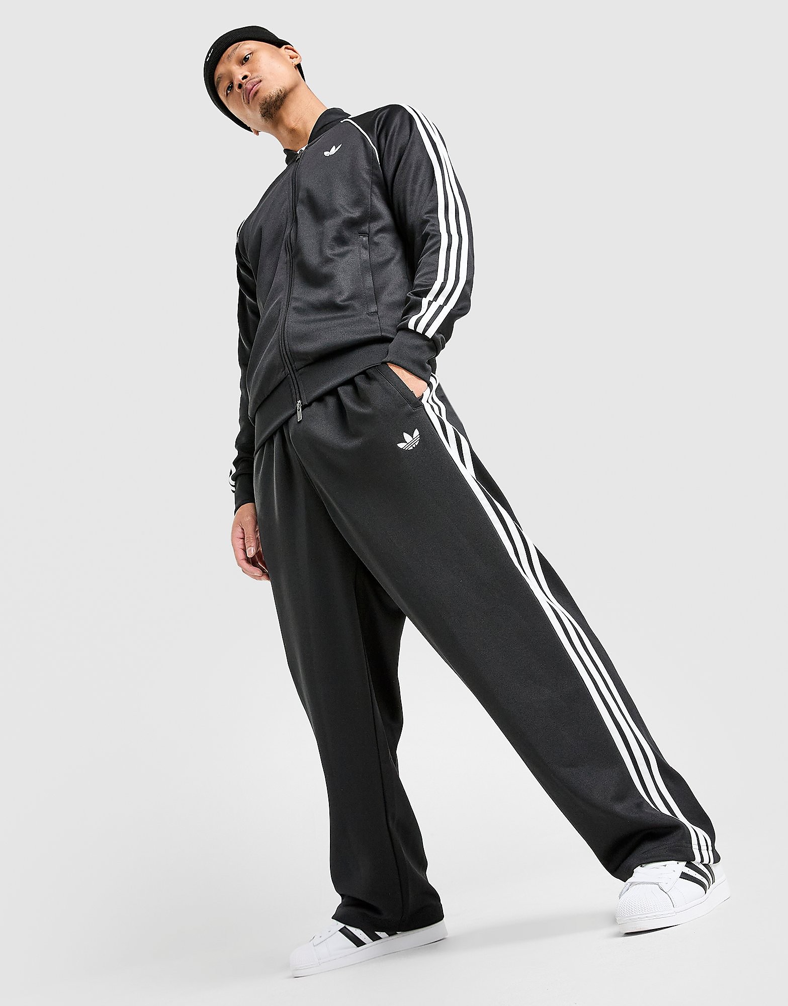 adidas Originals Pantaloni Track SST Open Hem, nero