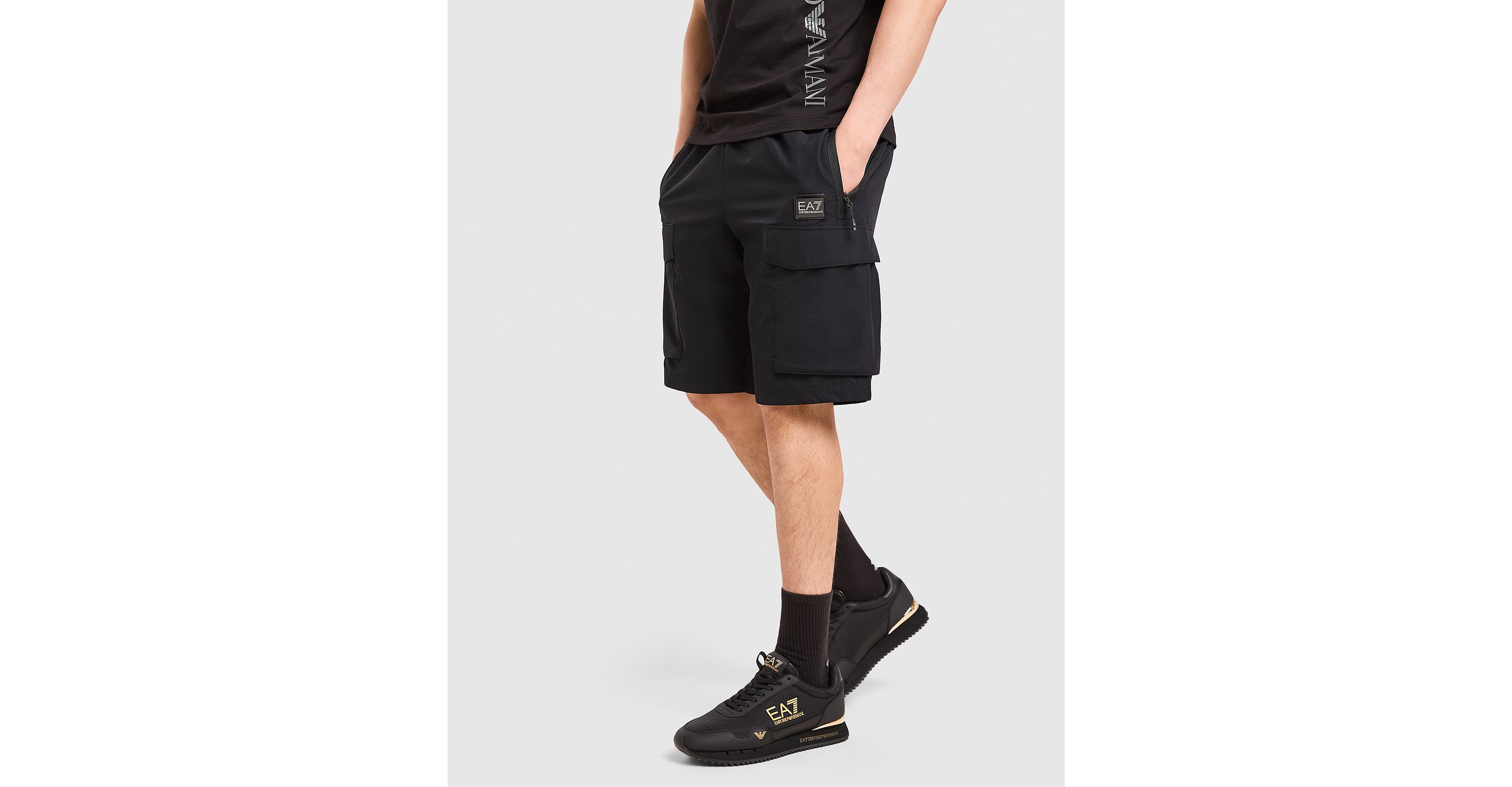 Badge Woven Cargo Shorts