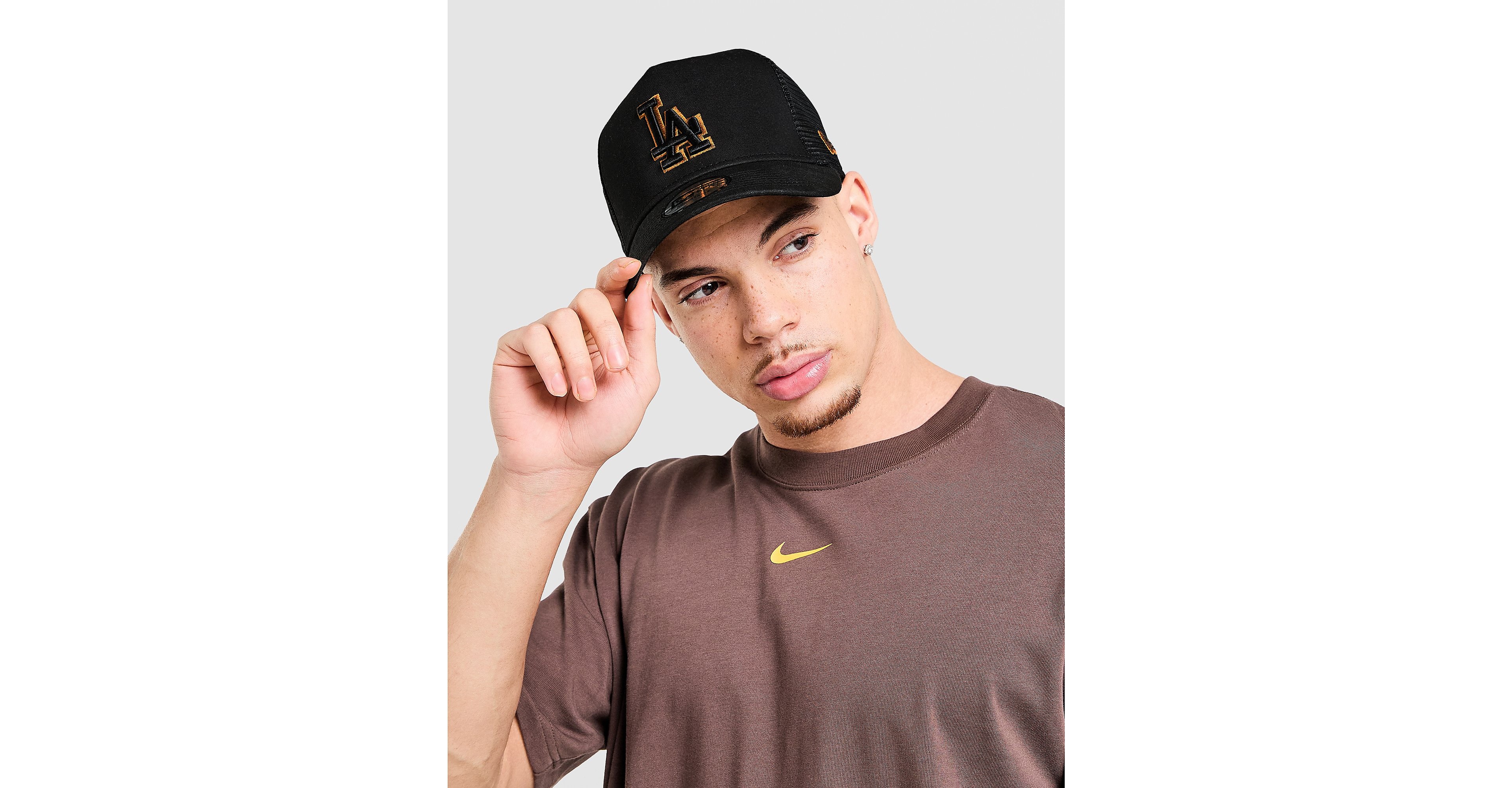 MLB LA Dodgers 9FORTY E-Frame Trucker Cap