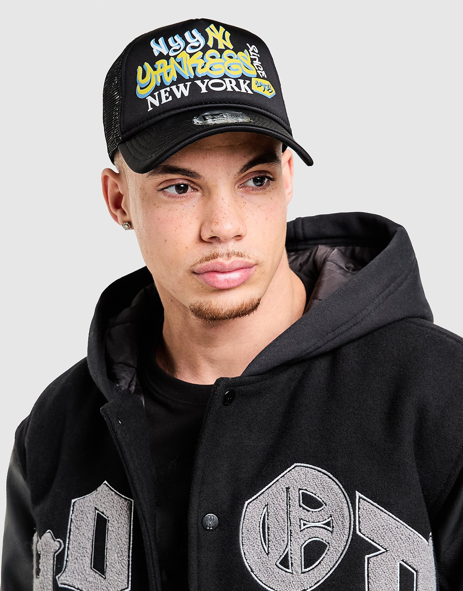 New Era MLB New York Yankees Graffiti Trucker Cap, nero