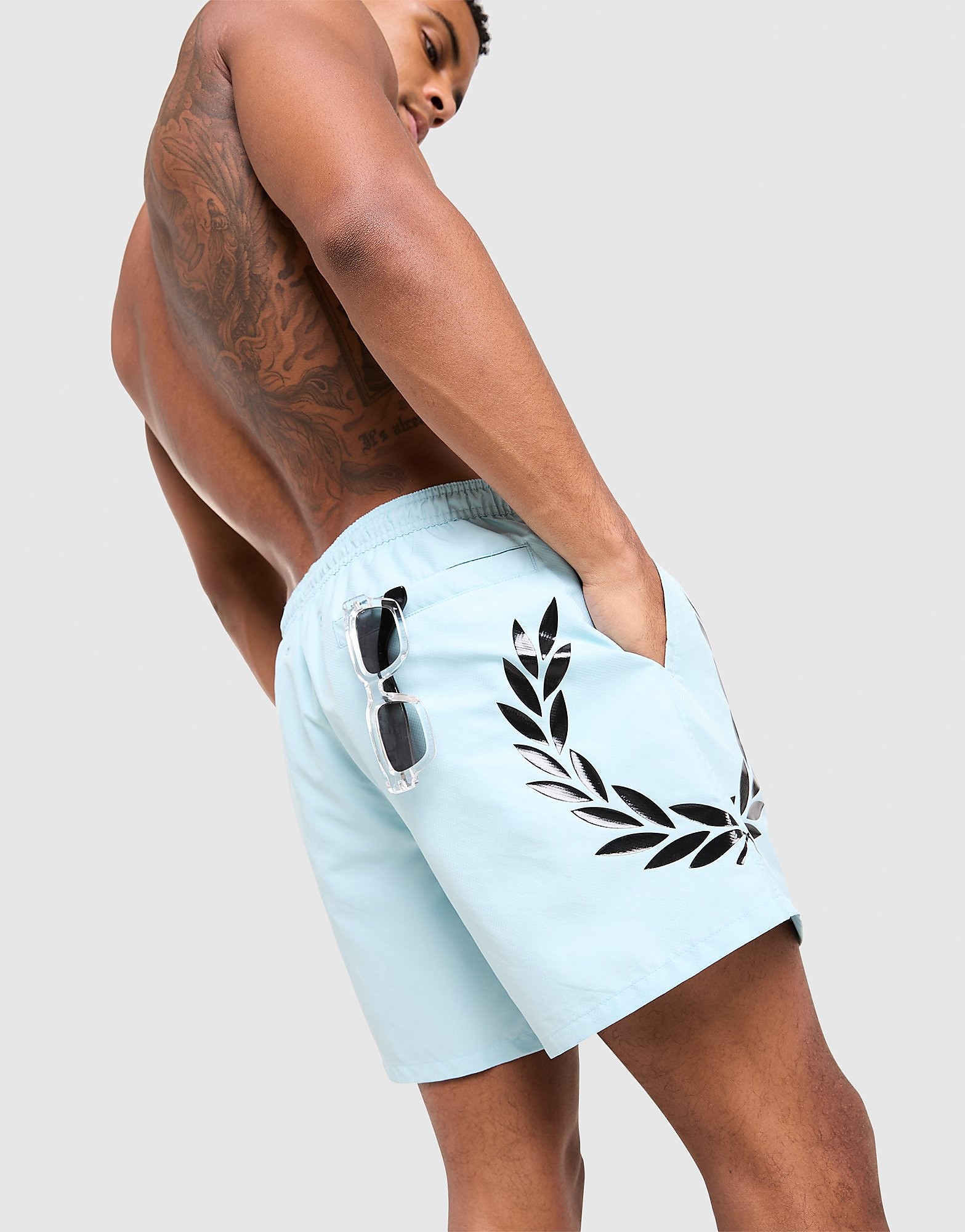 Fred Perry Side Laurel Wreath Swim Shorts - vue 1