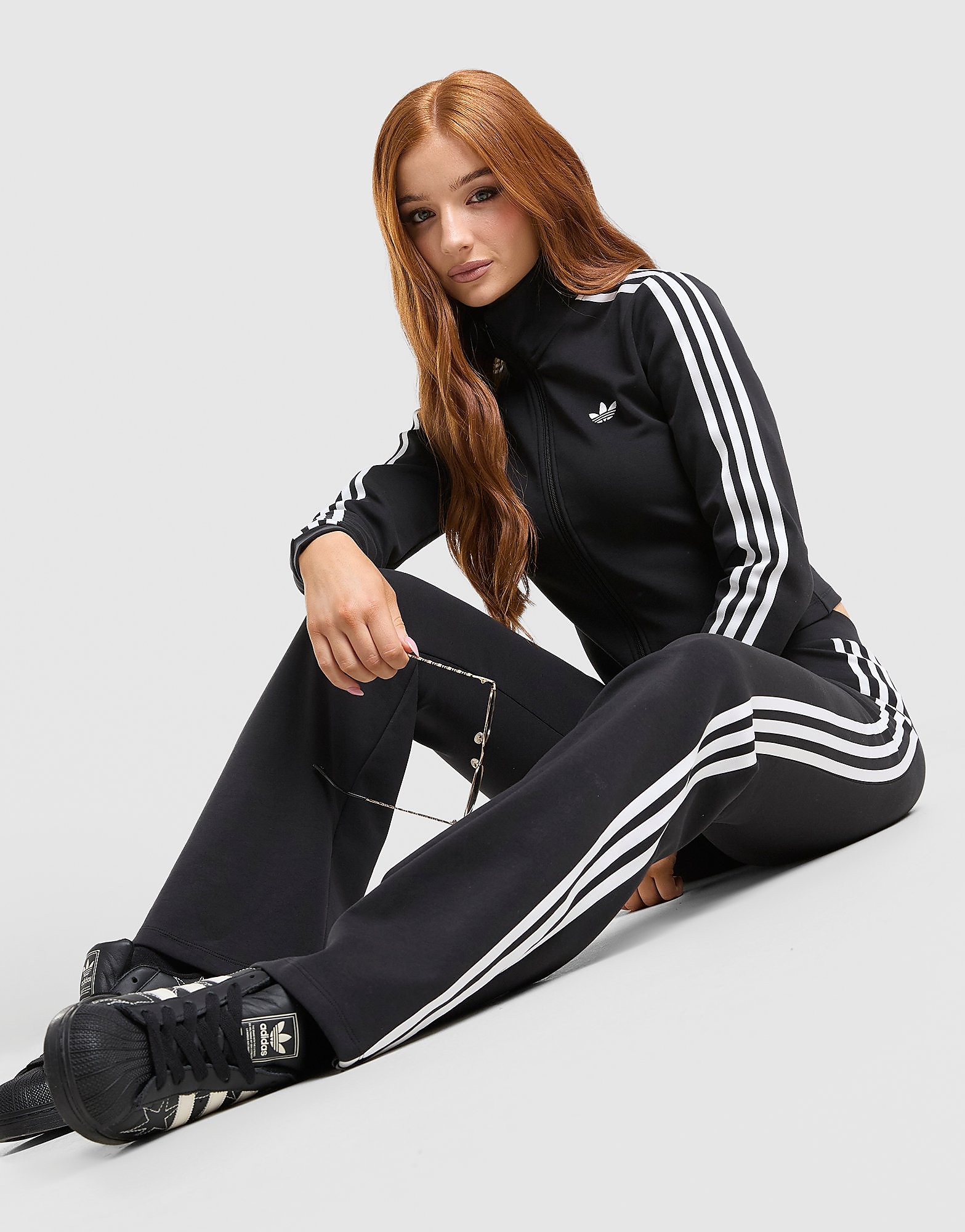 adidas Originals Pantalon de survêtement taille basse 3 Stripes - vue 1
