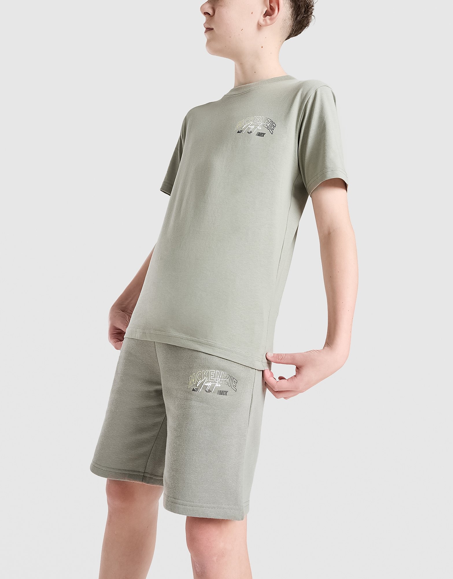 McKenzie Anson Shorts Junior, Grau