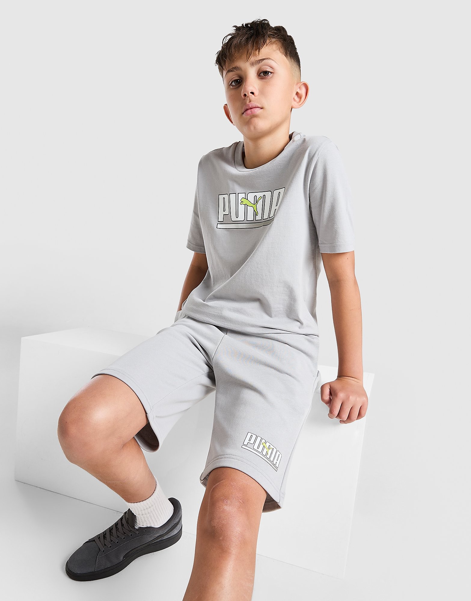 PUMA Core Shorts Kinder, Grau