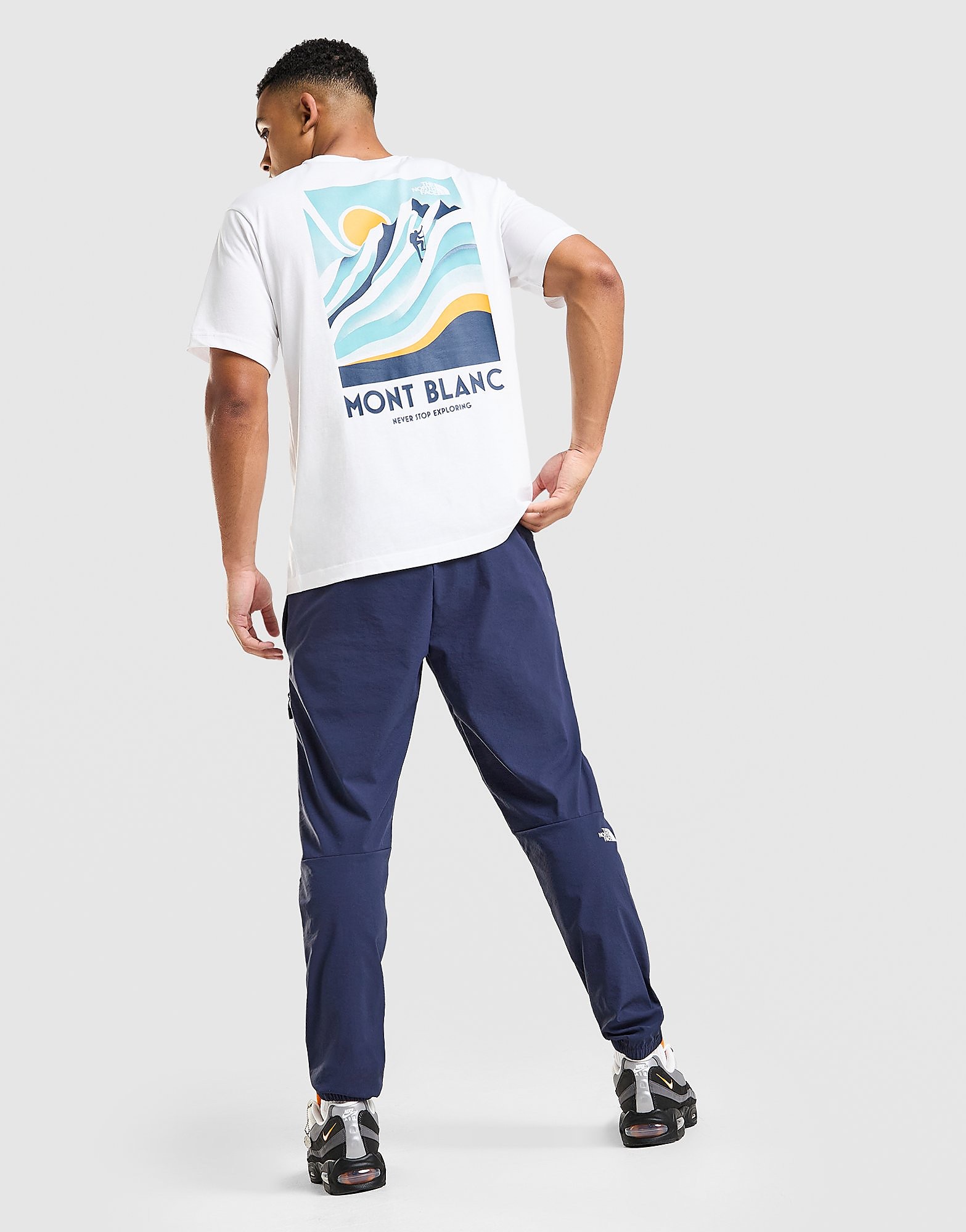 The North Face Vintage Mont T Shirt