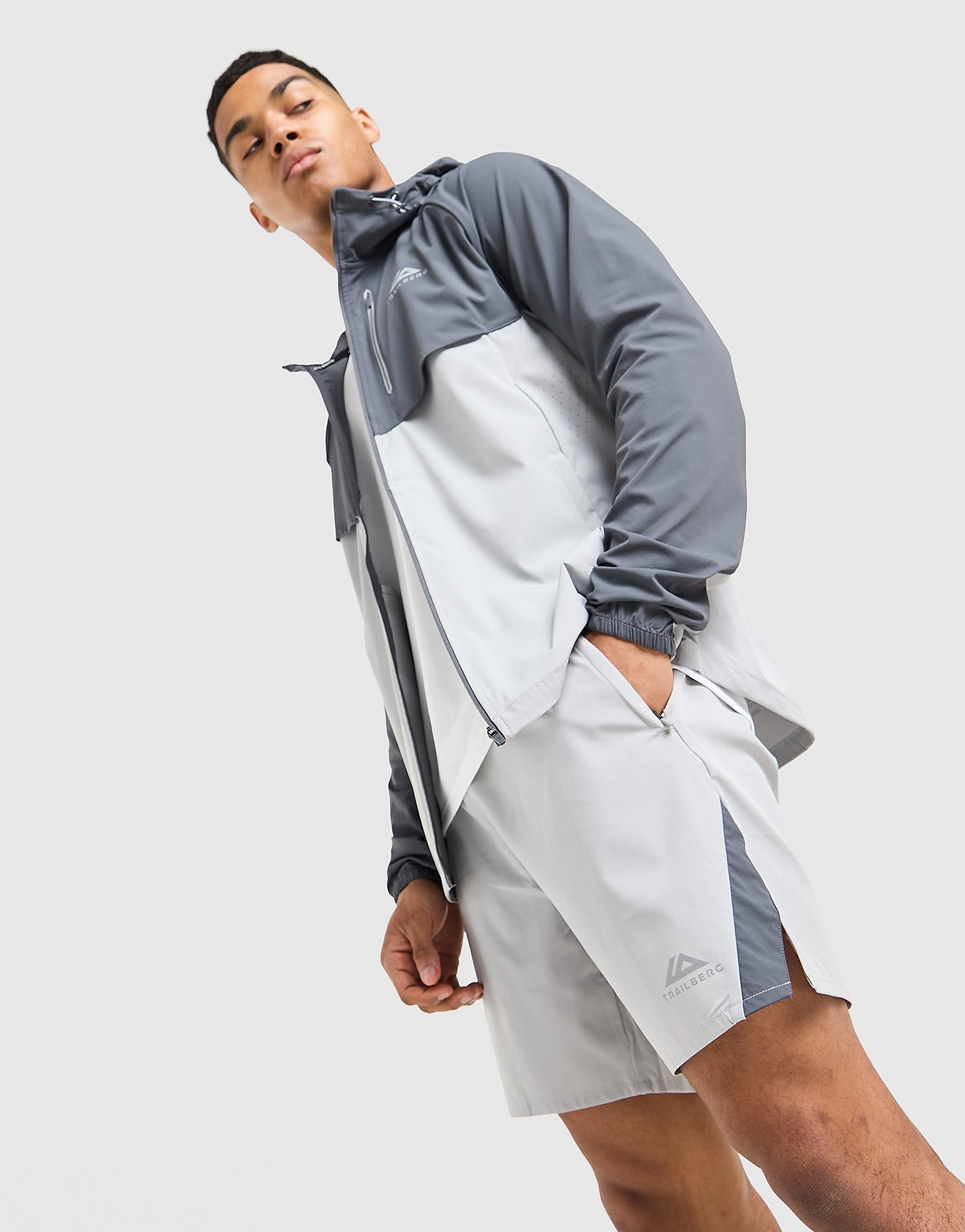 Trailberg Short Cloud