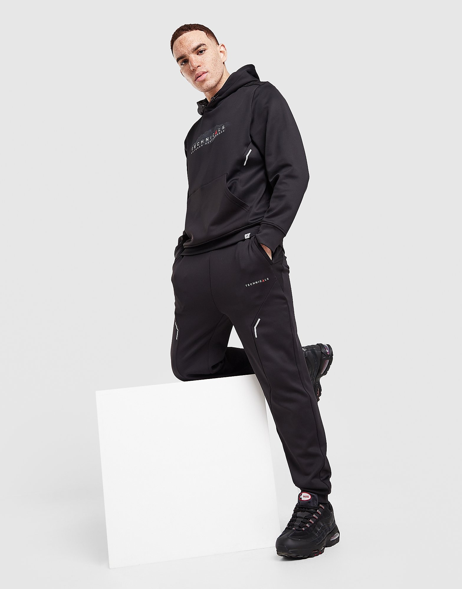 Technicals Calcite Track Pants - vue 1