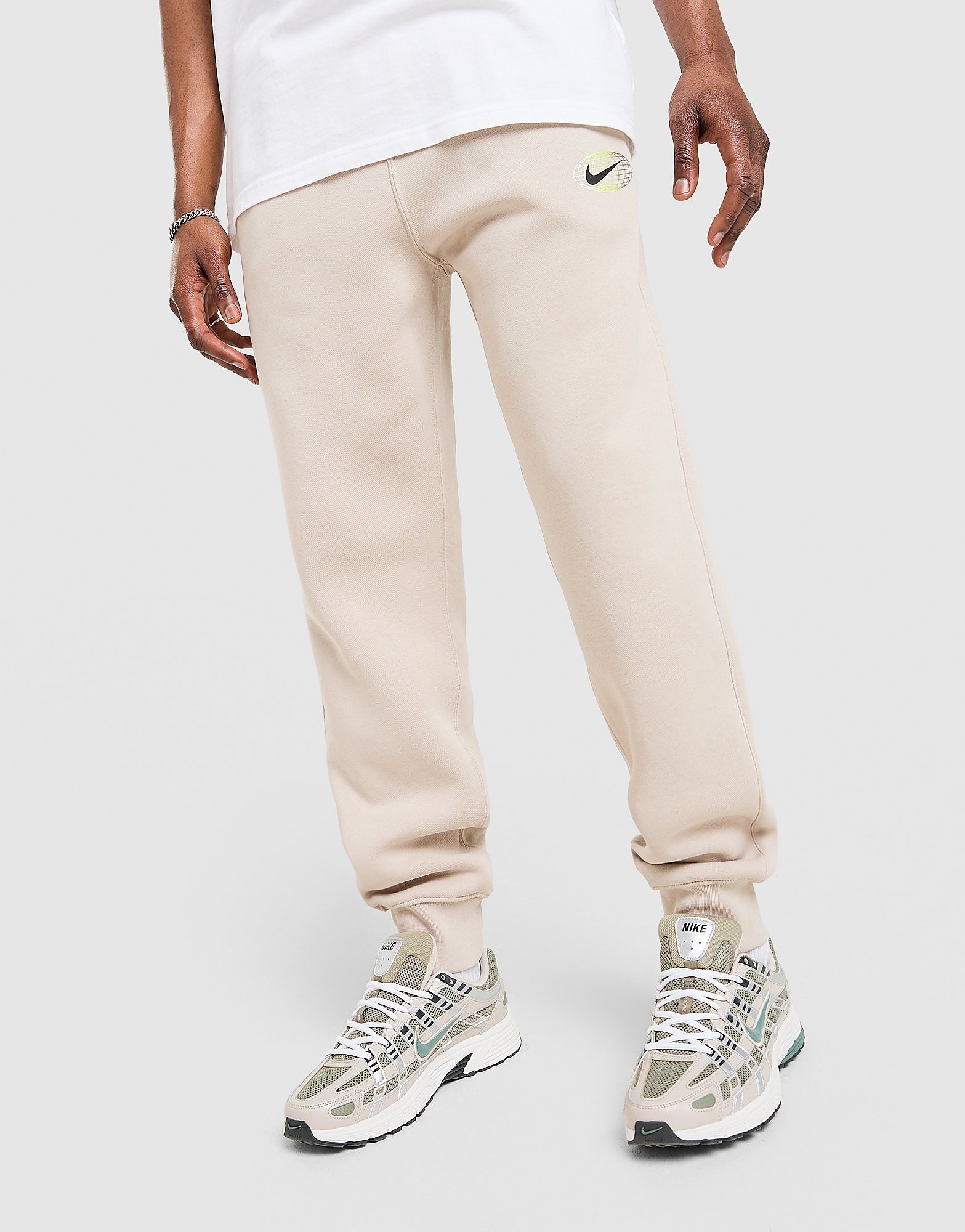 Nike World Tour Joggers Crème Crème