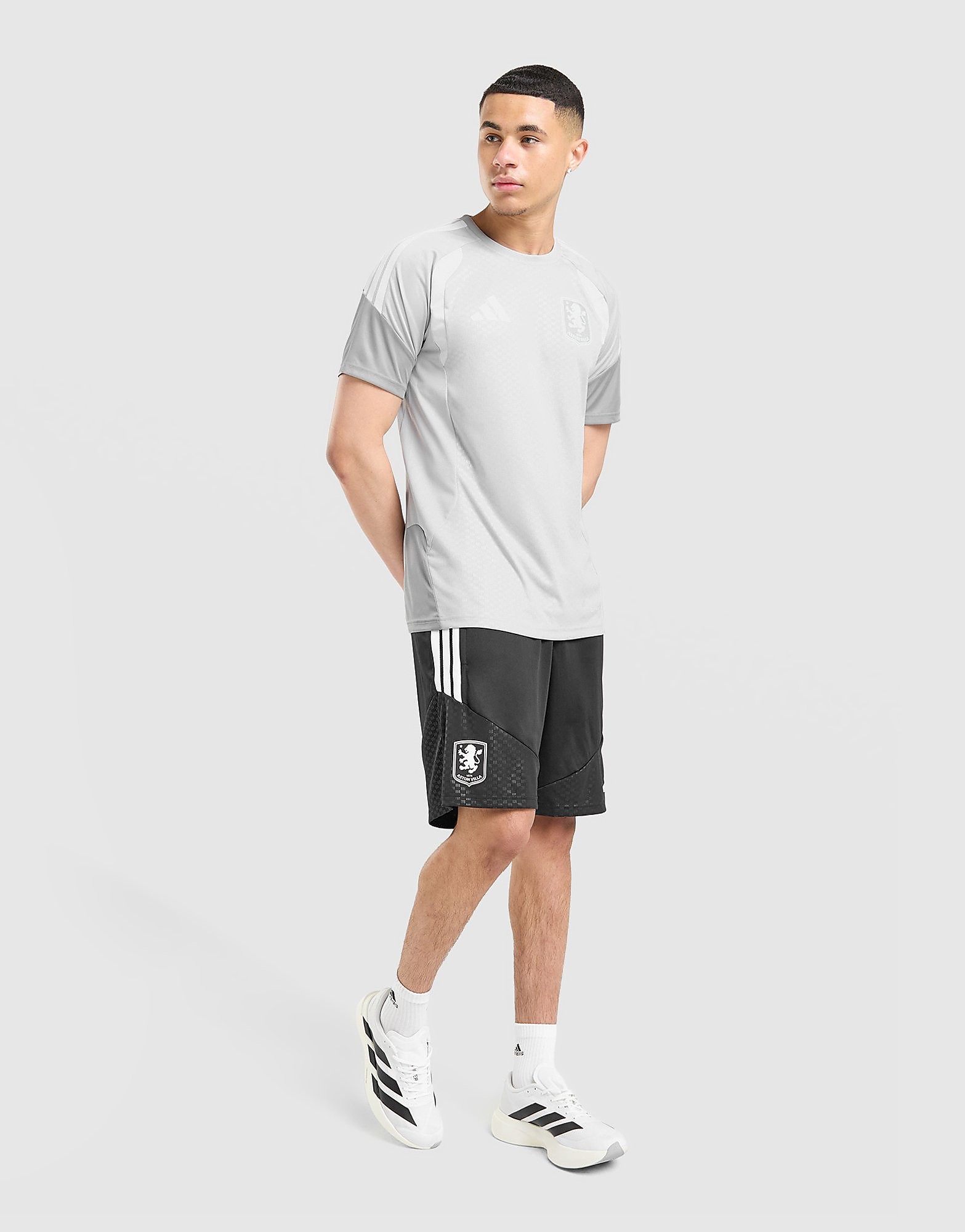 adidas Short d'entraînement Aston Villa FC Tiro 26