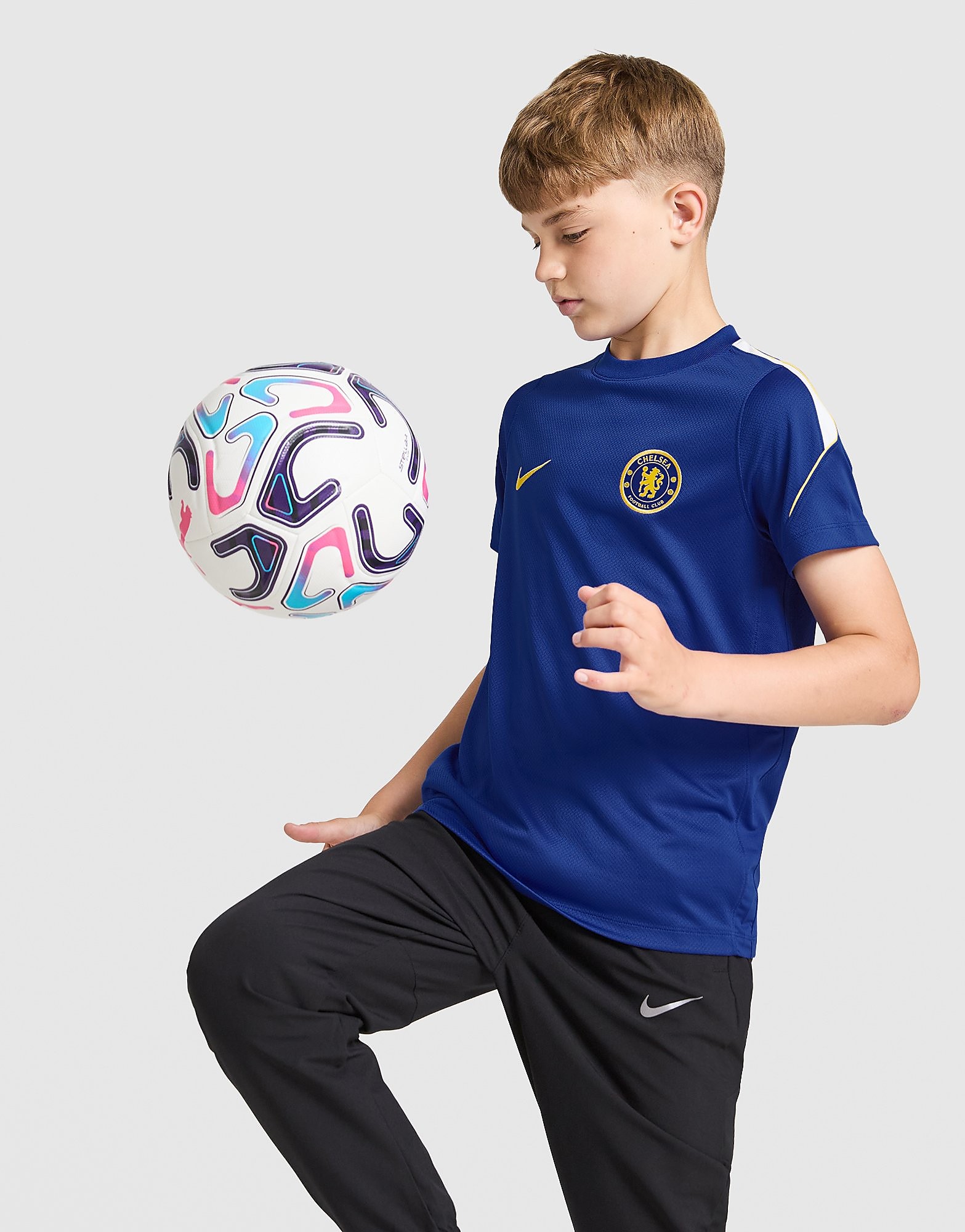 Nike Chelsea Fc Strike Kinder Shirt Ii2674-452 - Kleur Blauw - Maat 137/147
