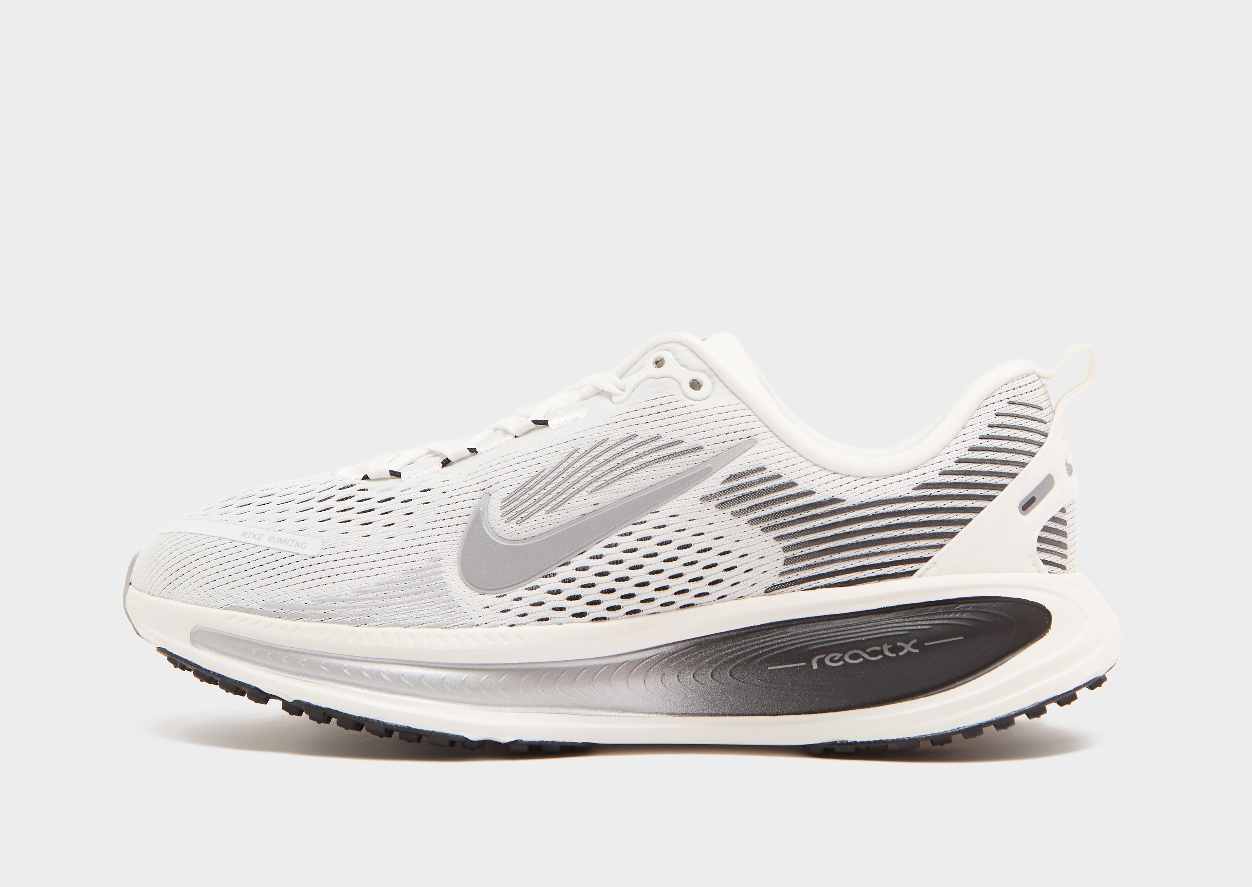 Nike Vomero 18 Junior - vue 1