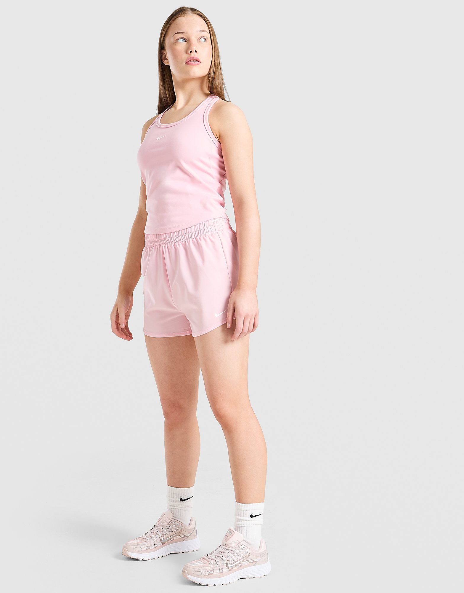 Nike Short Dri FIT Woven Fille Junior - vue 1