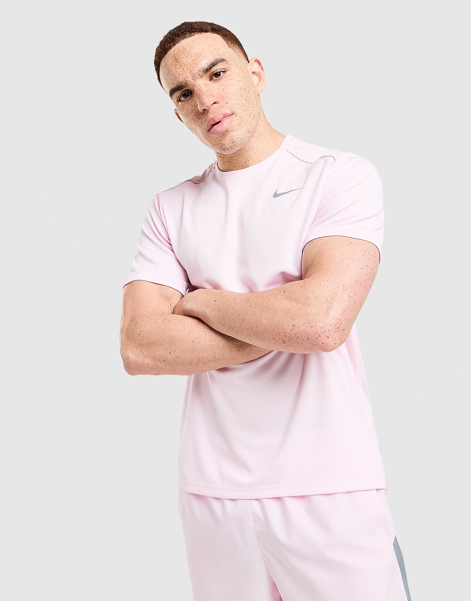 Nike Herr Rosa Miler T-Shirt, Stor