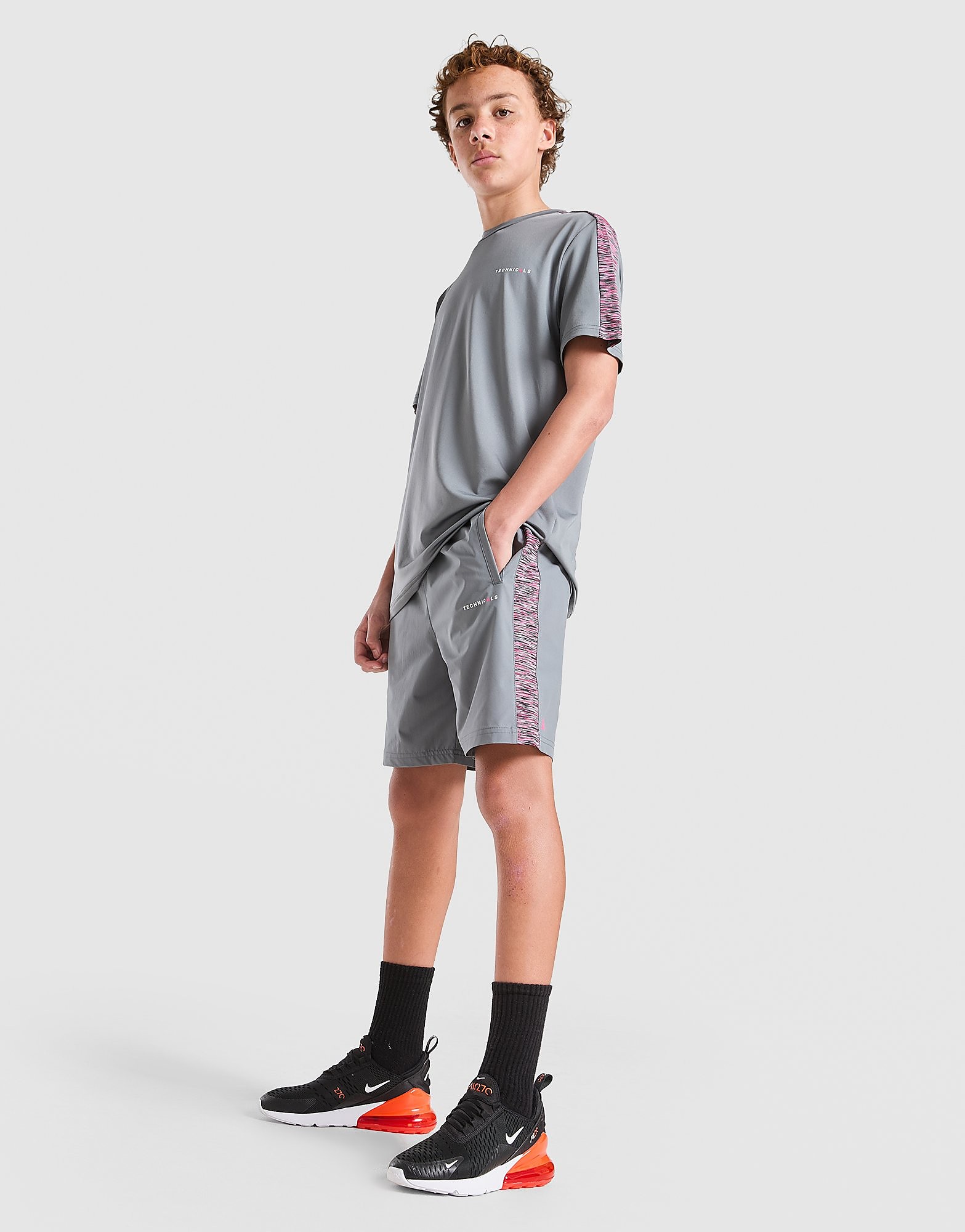 Technicals Short Garnet Junior