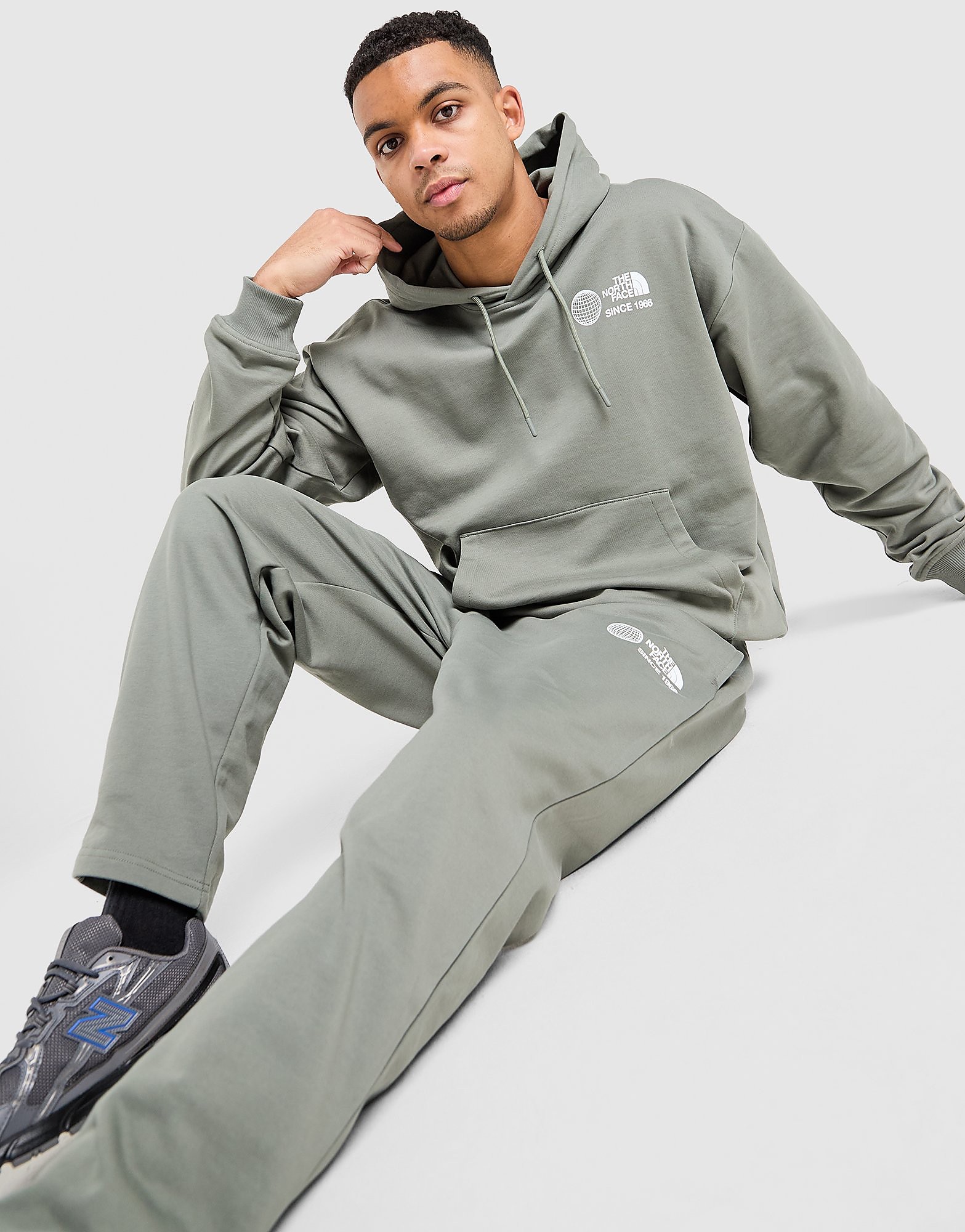 The North Face Pantalon de jogging Notes à bas ouvert