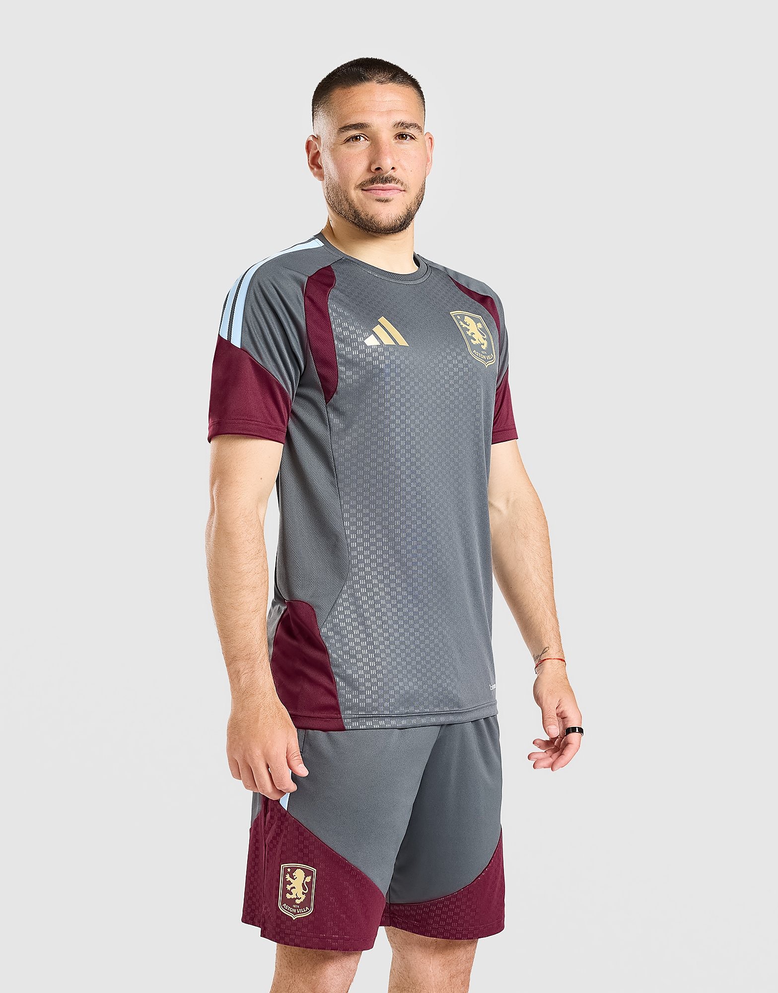 Aston Villa FC Tiro 26 Training Shorts - Herren, Grau - male - Size: M