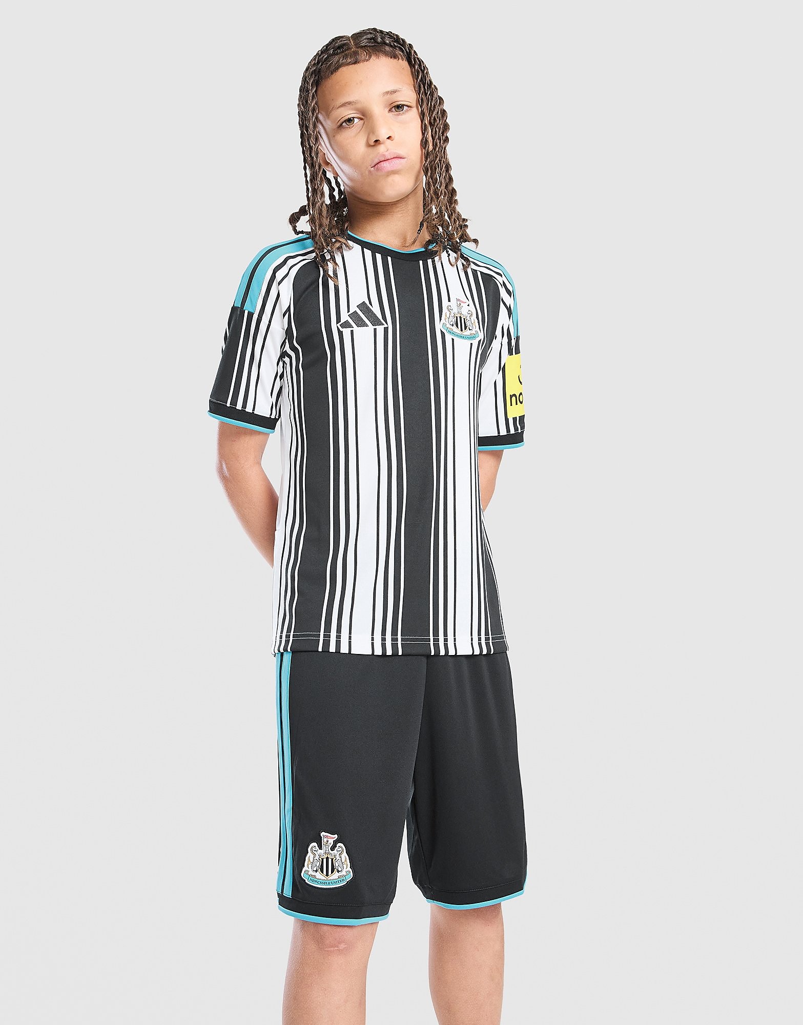 Newcastle United FC 2026/27 Home Shorts Junior, Schwarz - unisex - Size: 13-14Y