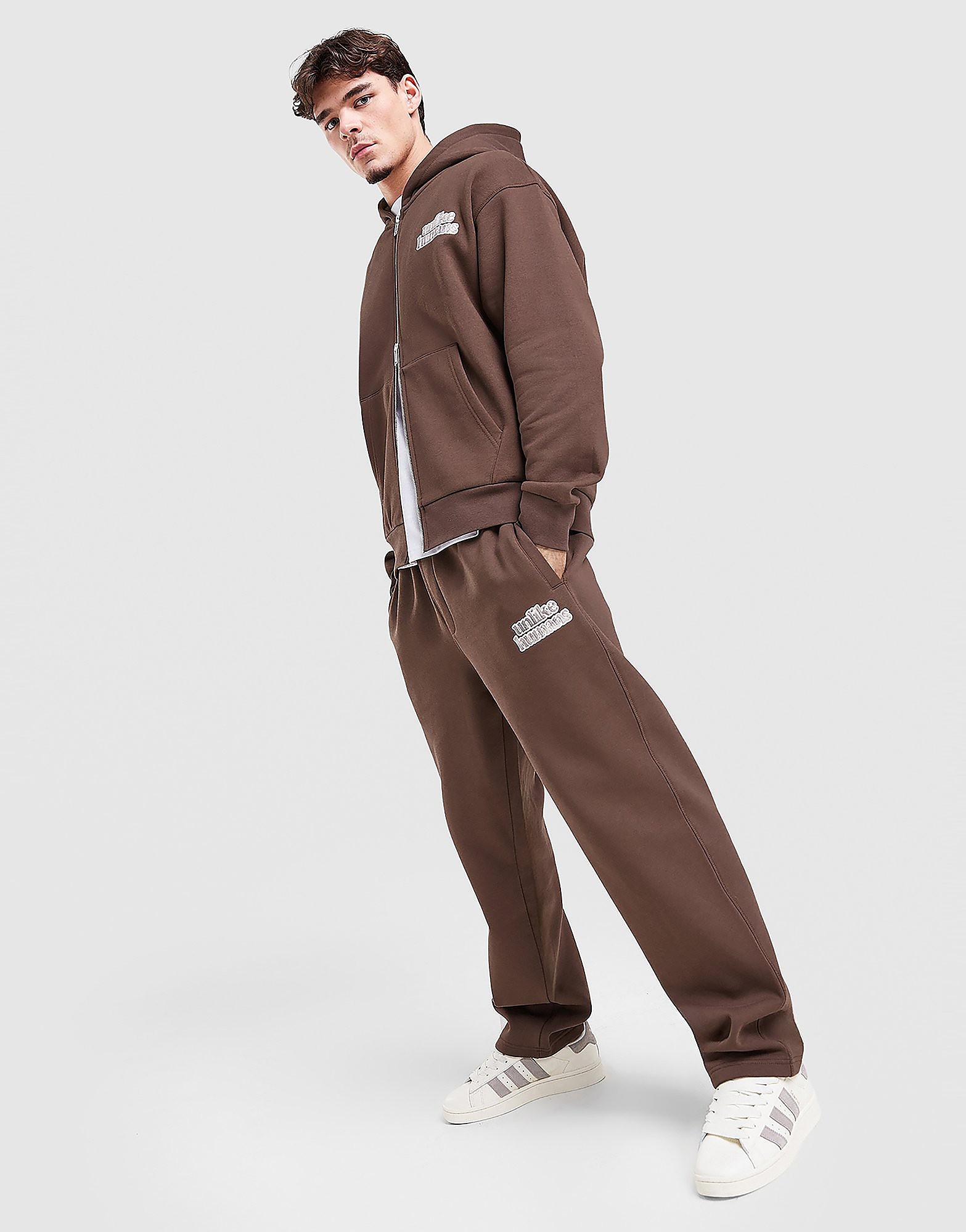 Unlike Humans Hidden Joggers - vue 1