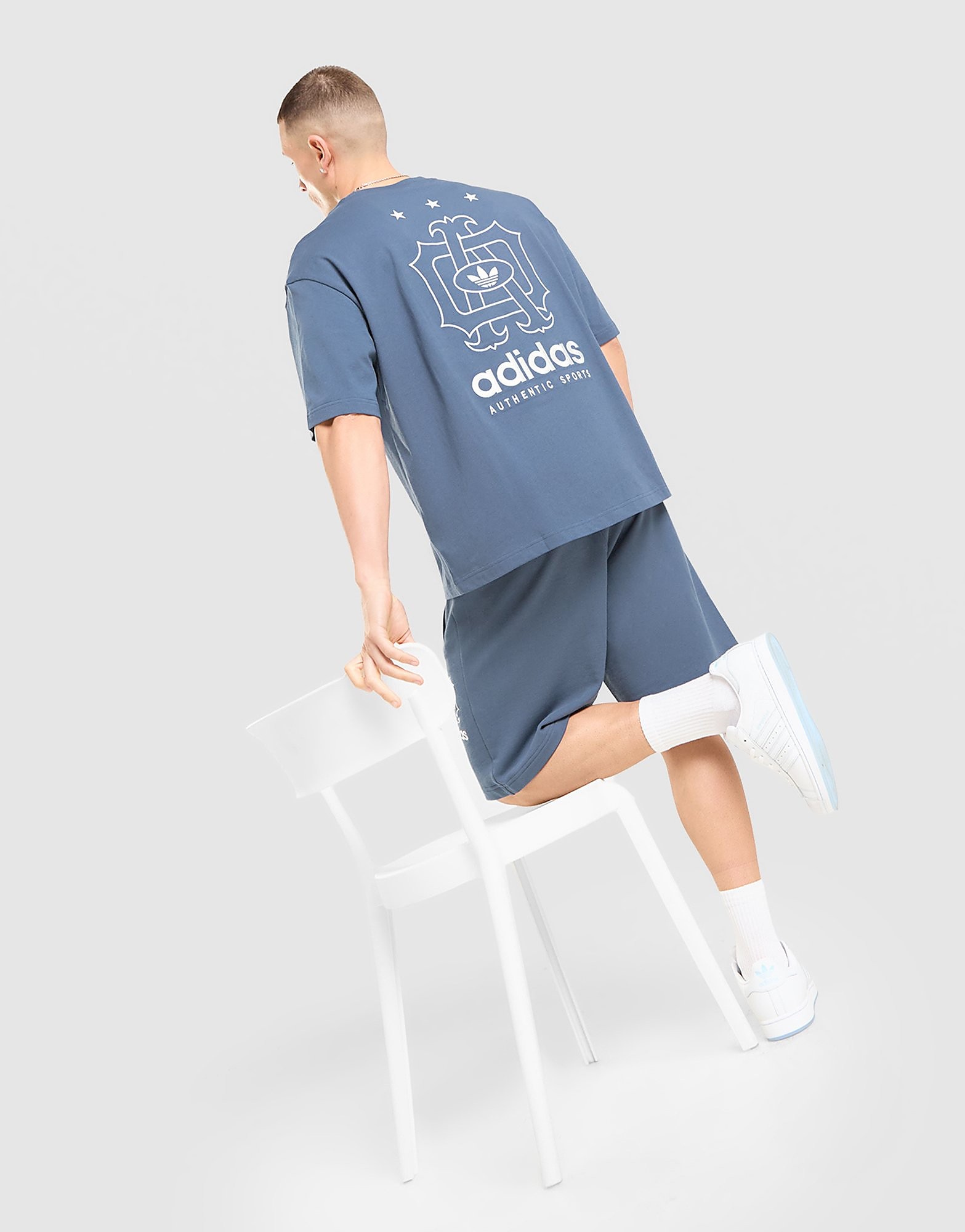 adidas Originals T shirt oversize brodé