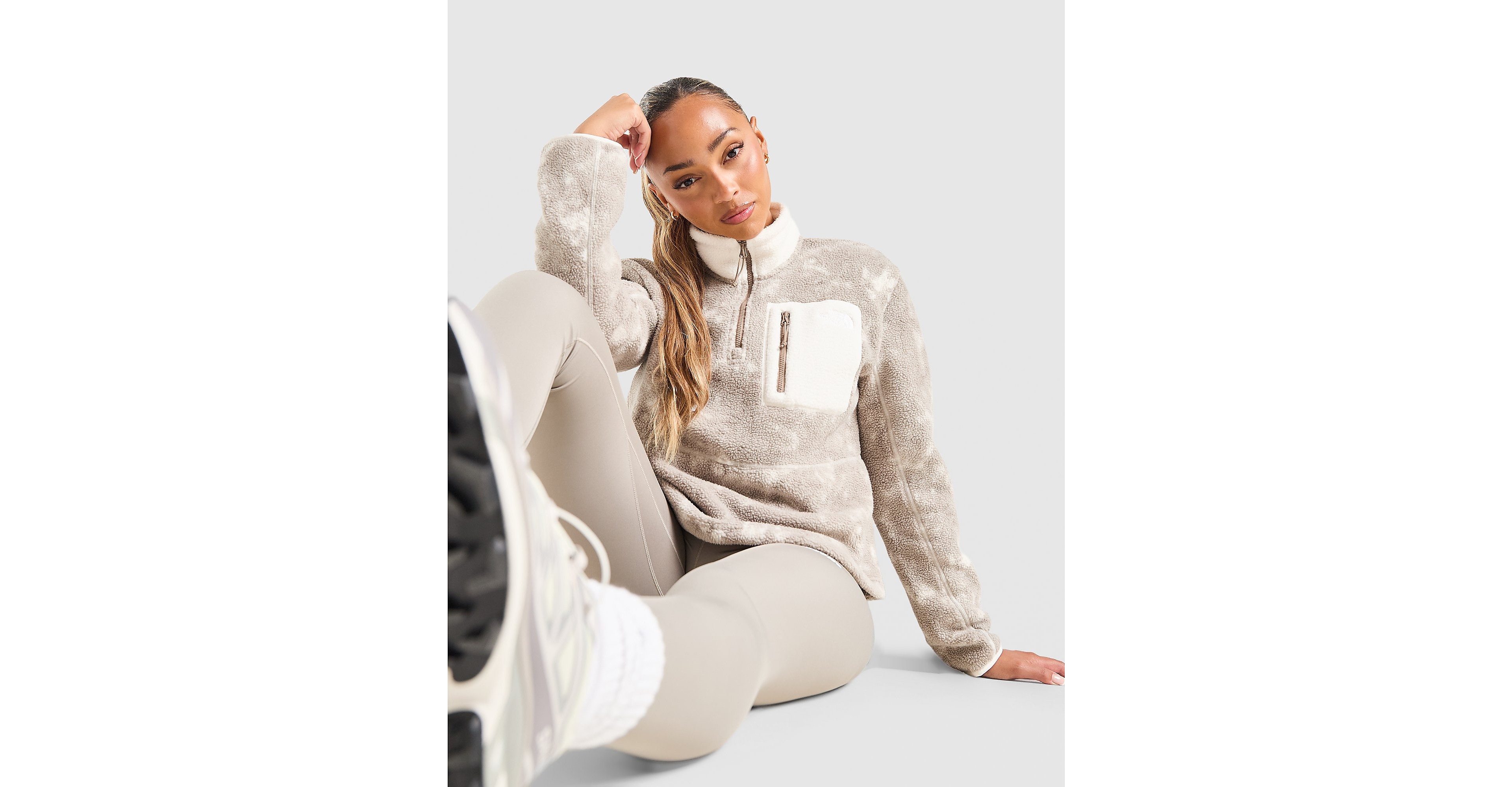 Yumori All Over Print 1/4 Zip Fleece Top