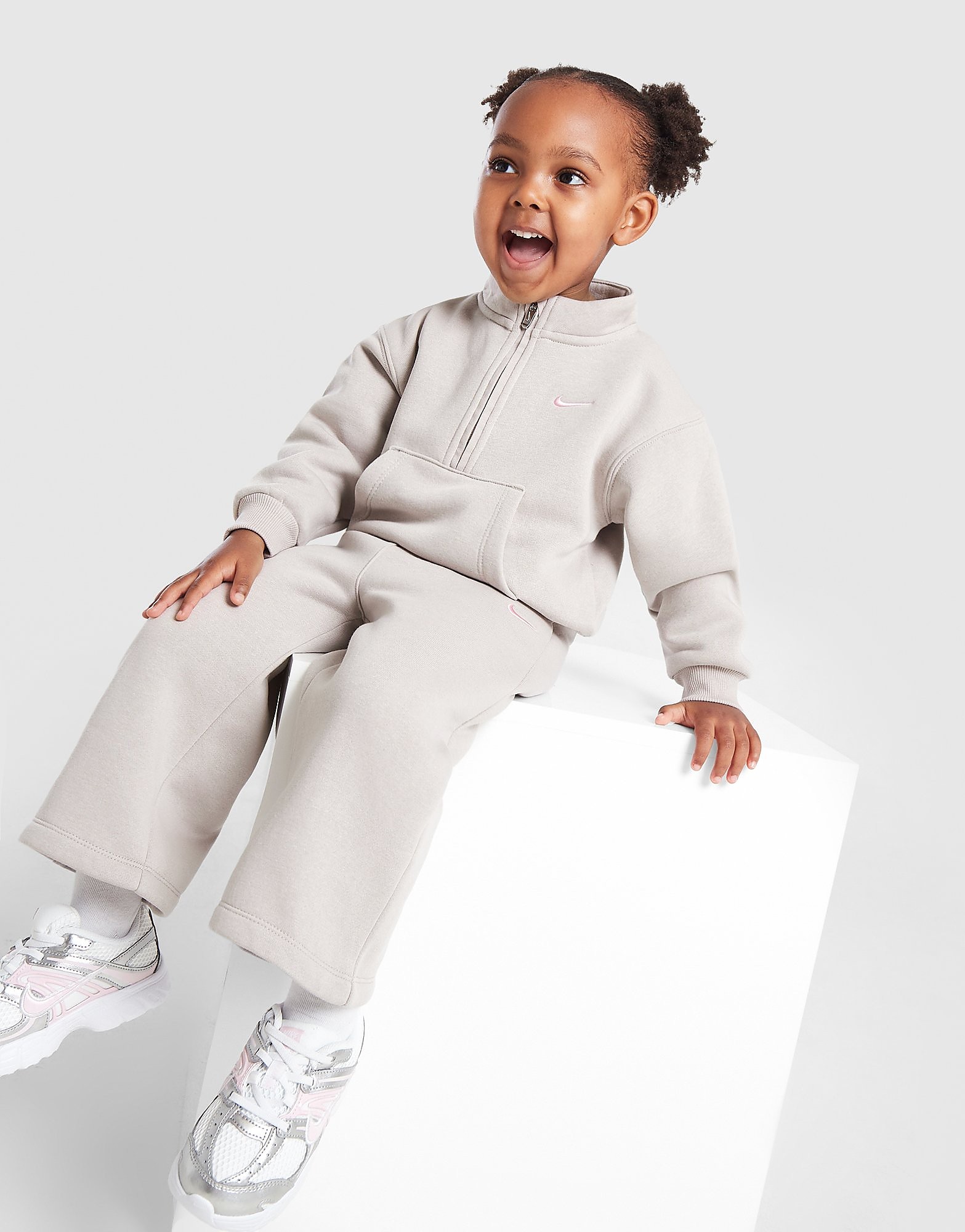 Nike Girls' 1/4 Zip Tracksuit Infant - Beige - Kind, Beige