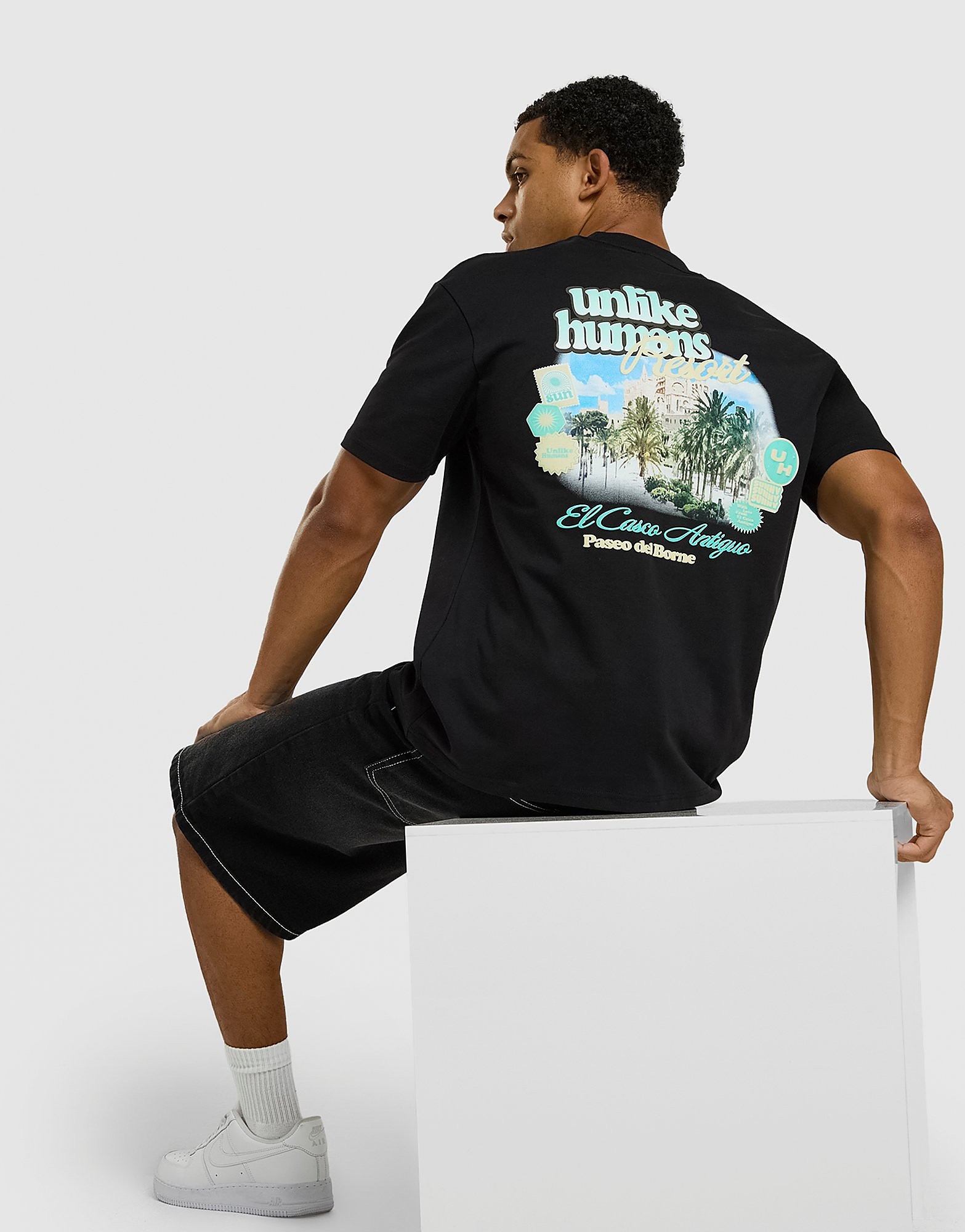 Unlike Humans Resort T Shirt - vue 1