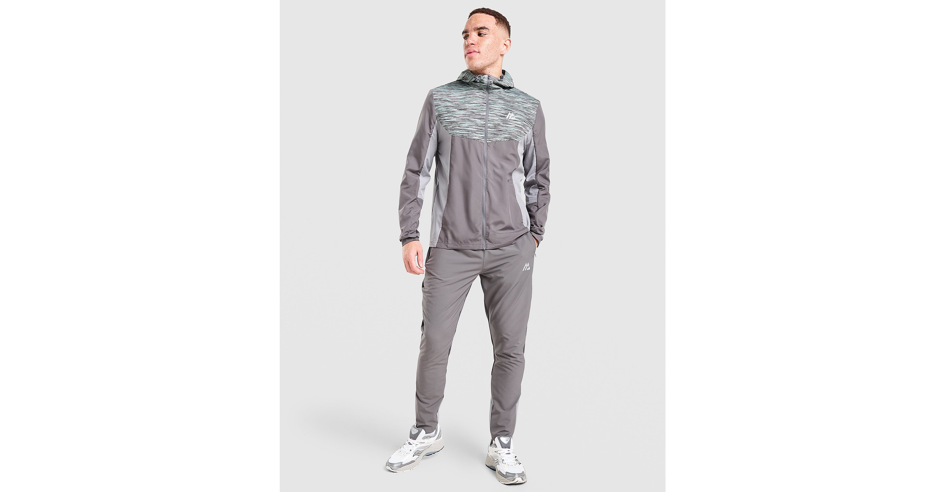 Trail Windbreaker Jacket