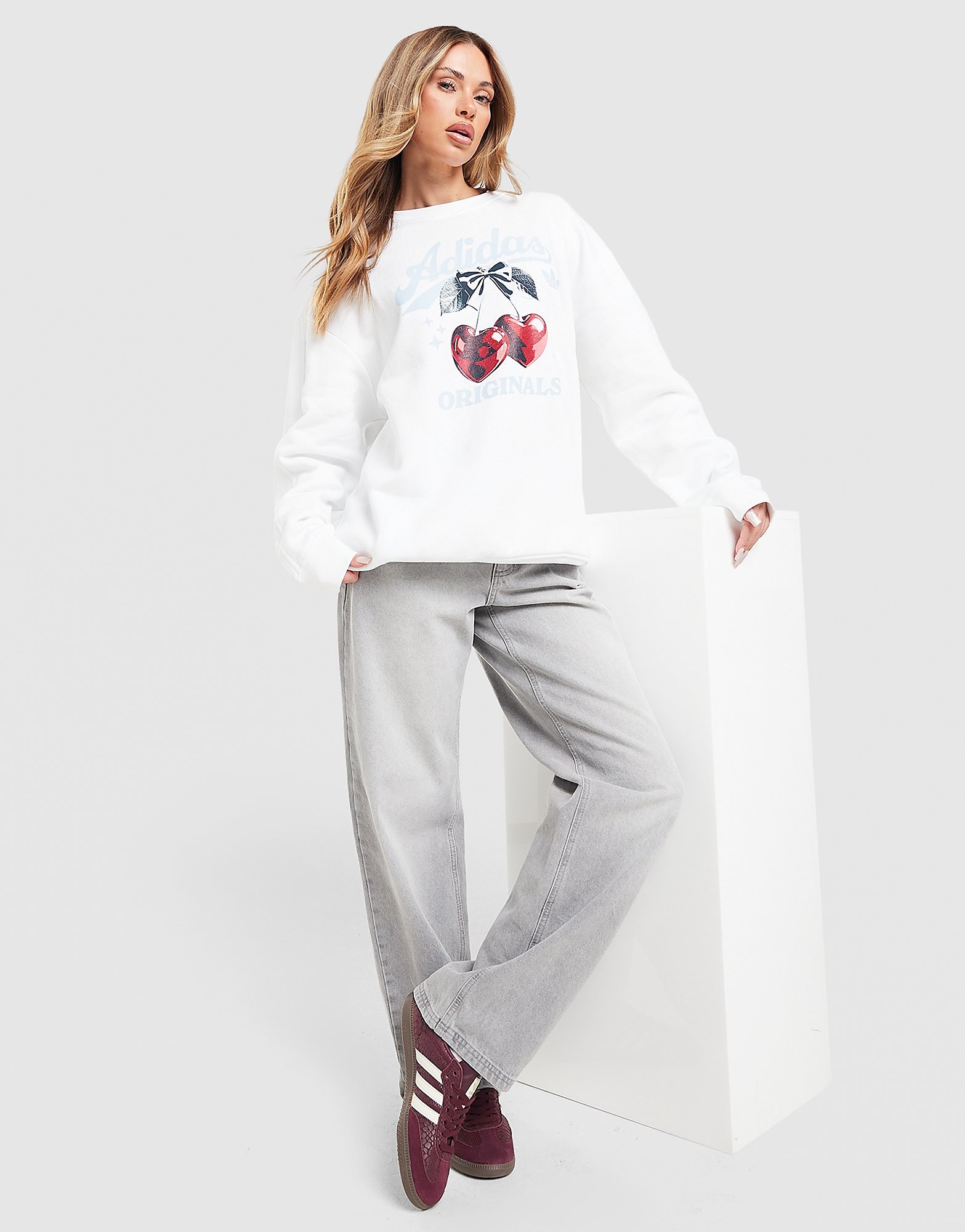 adidas Originals Cherry Boyfriend Crew Sweatshirt - vue 1
