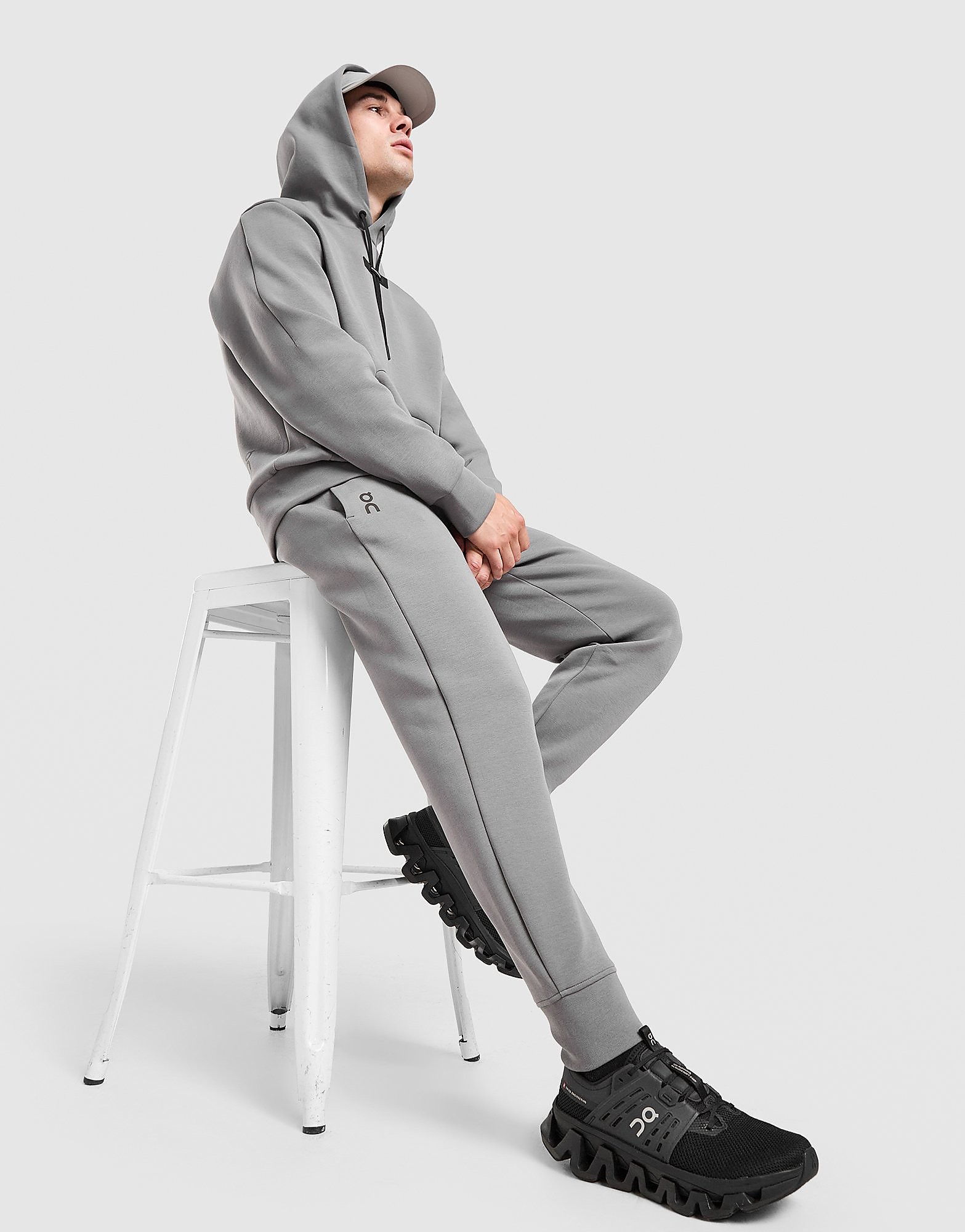 On Running Tech Track Pants - Grijs- Heren, Grijs