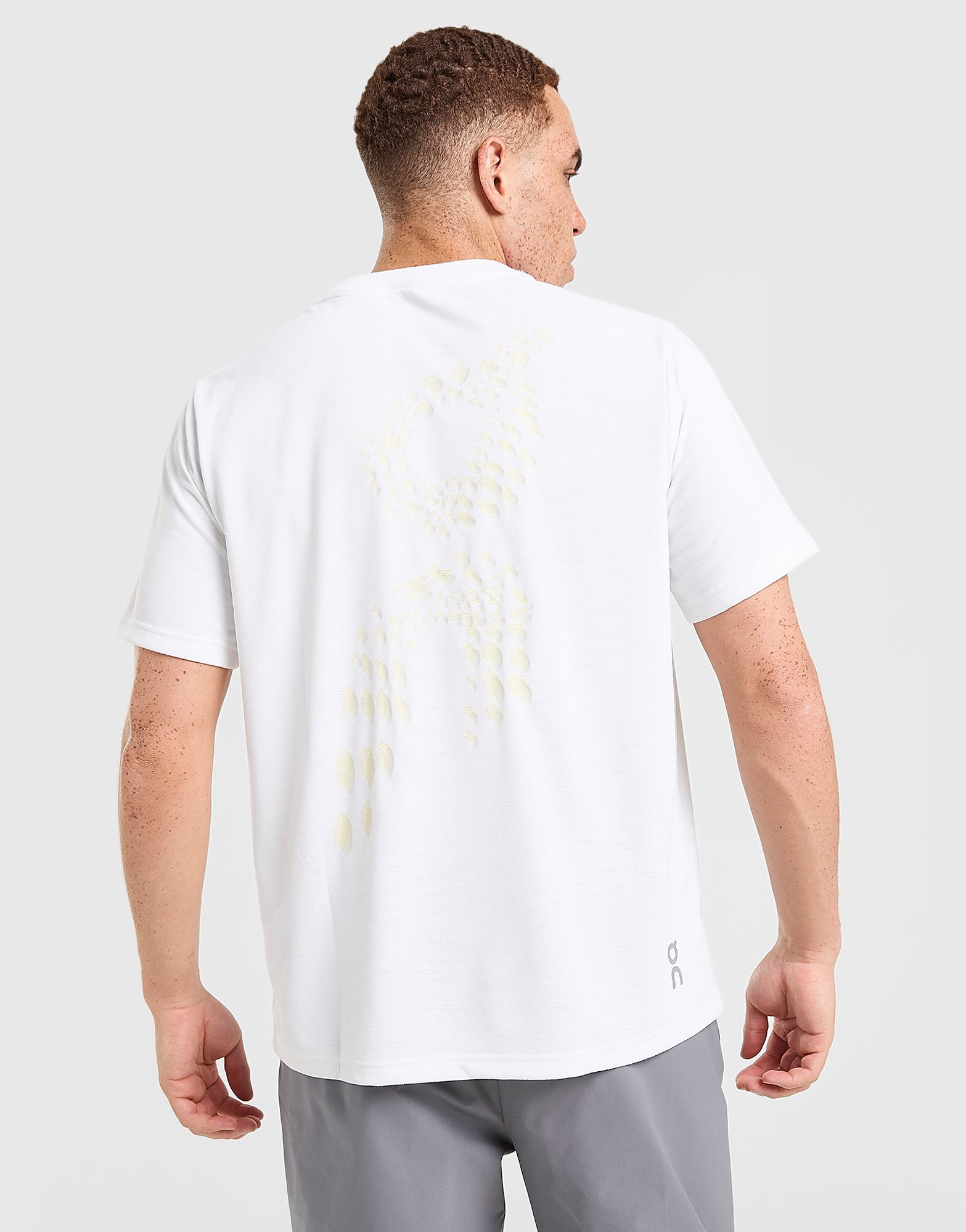 On Running Run Club T-Shirt, vit