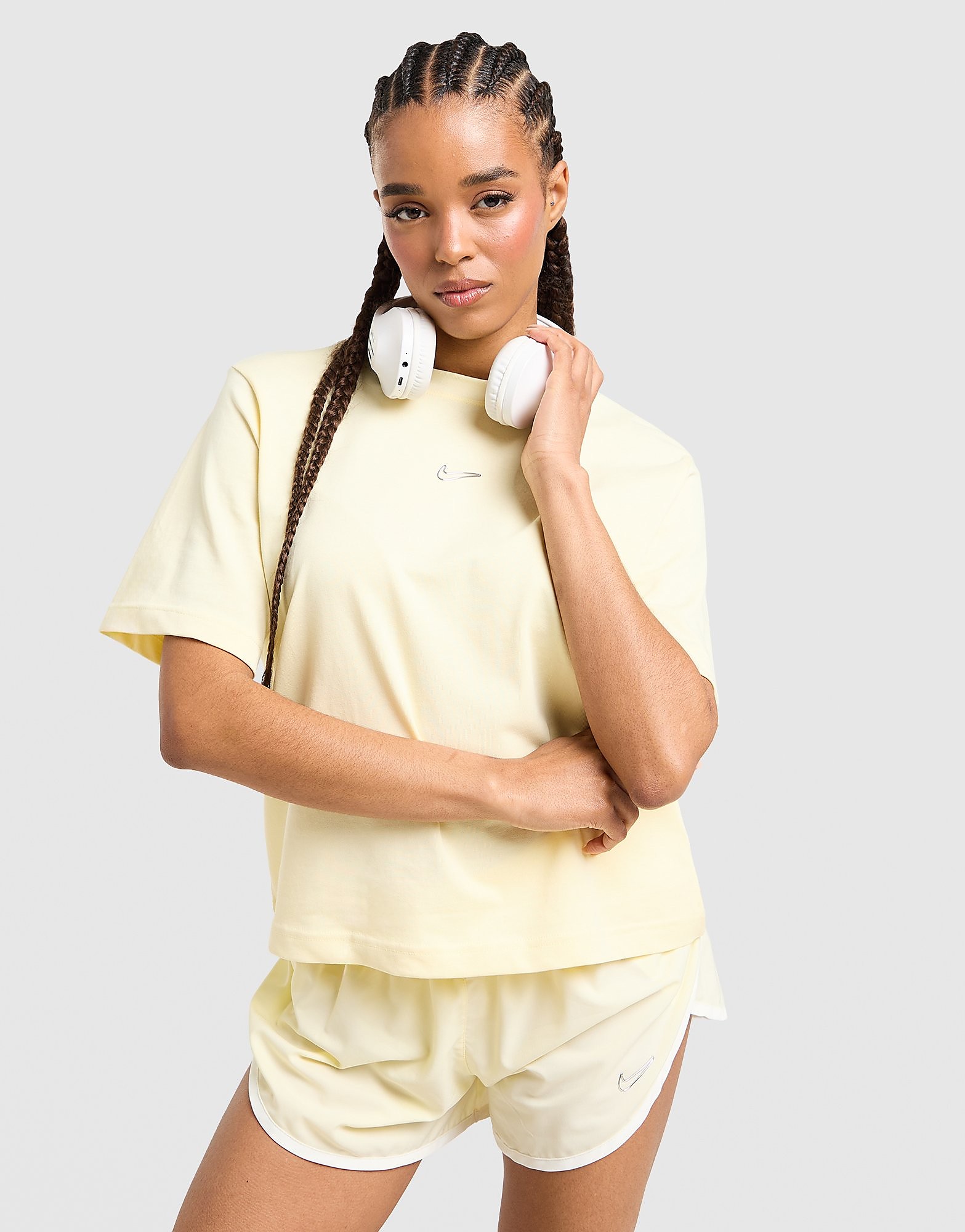 Nike T shrit Essential Boxy Femme Jaune Jaune