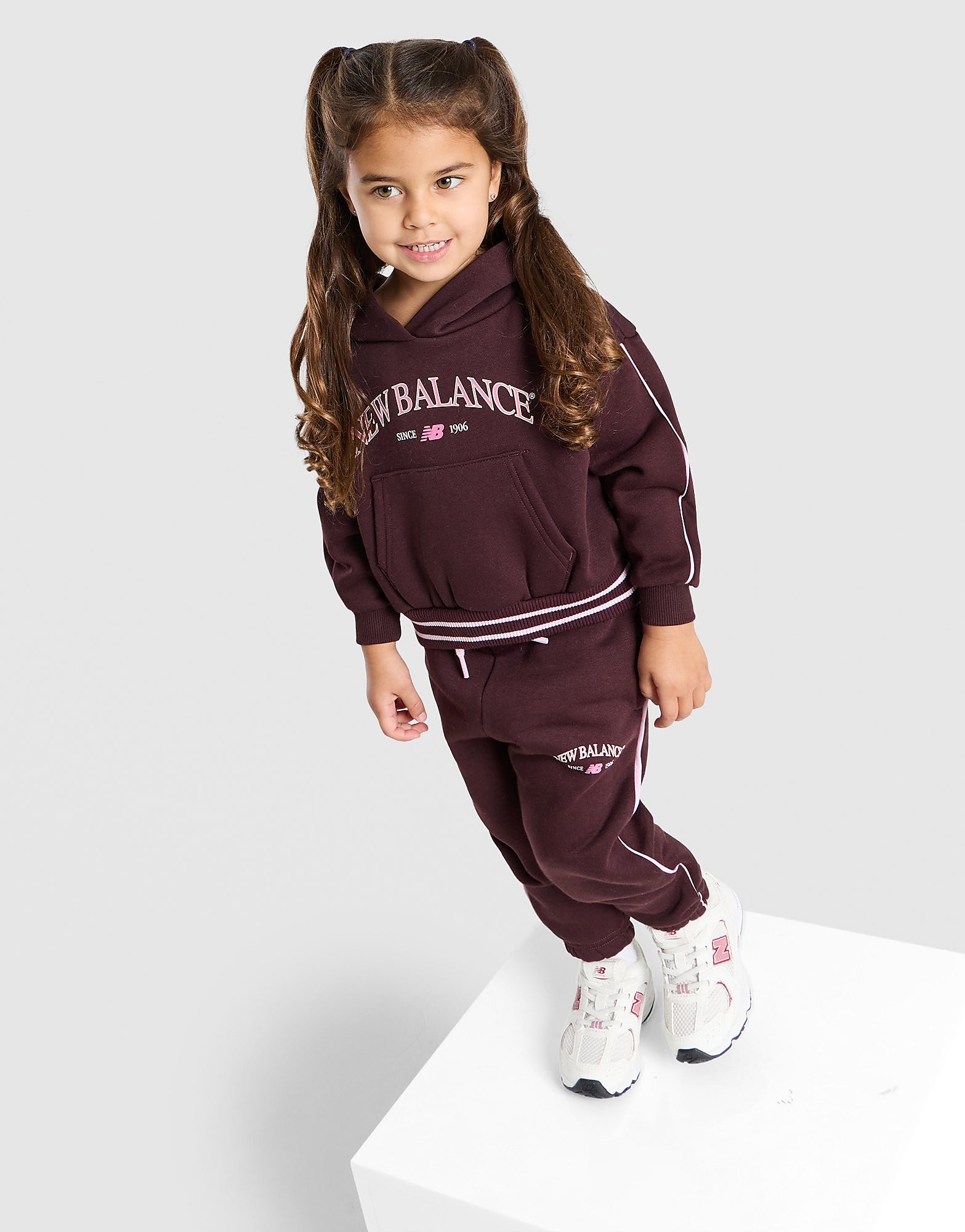 New Balance Girls' Varsity Overhead Tracksuit Infant - Rood - Kind, Rood